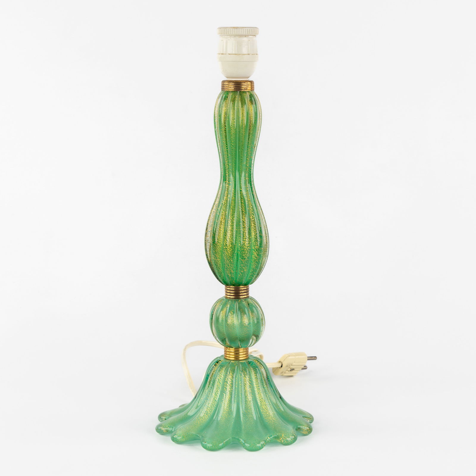 Murano, a table lamp, in the style of Barovier & Toso, Italy, circa 1960. (1 of 6)