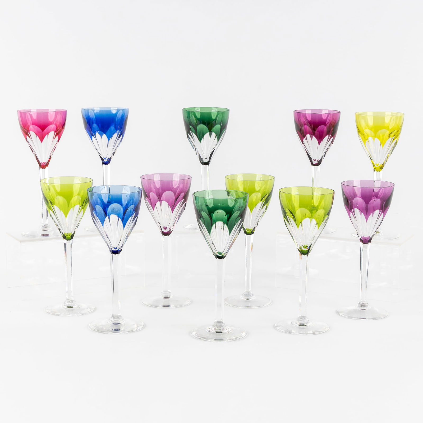 Val Saint Lambert, Legagneux, 12 wine glasses, coloured and cut crystal. (1 of 3)