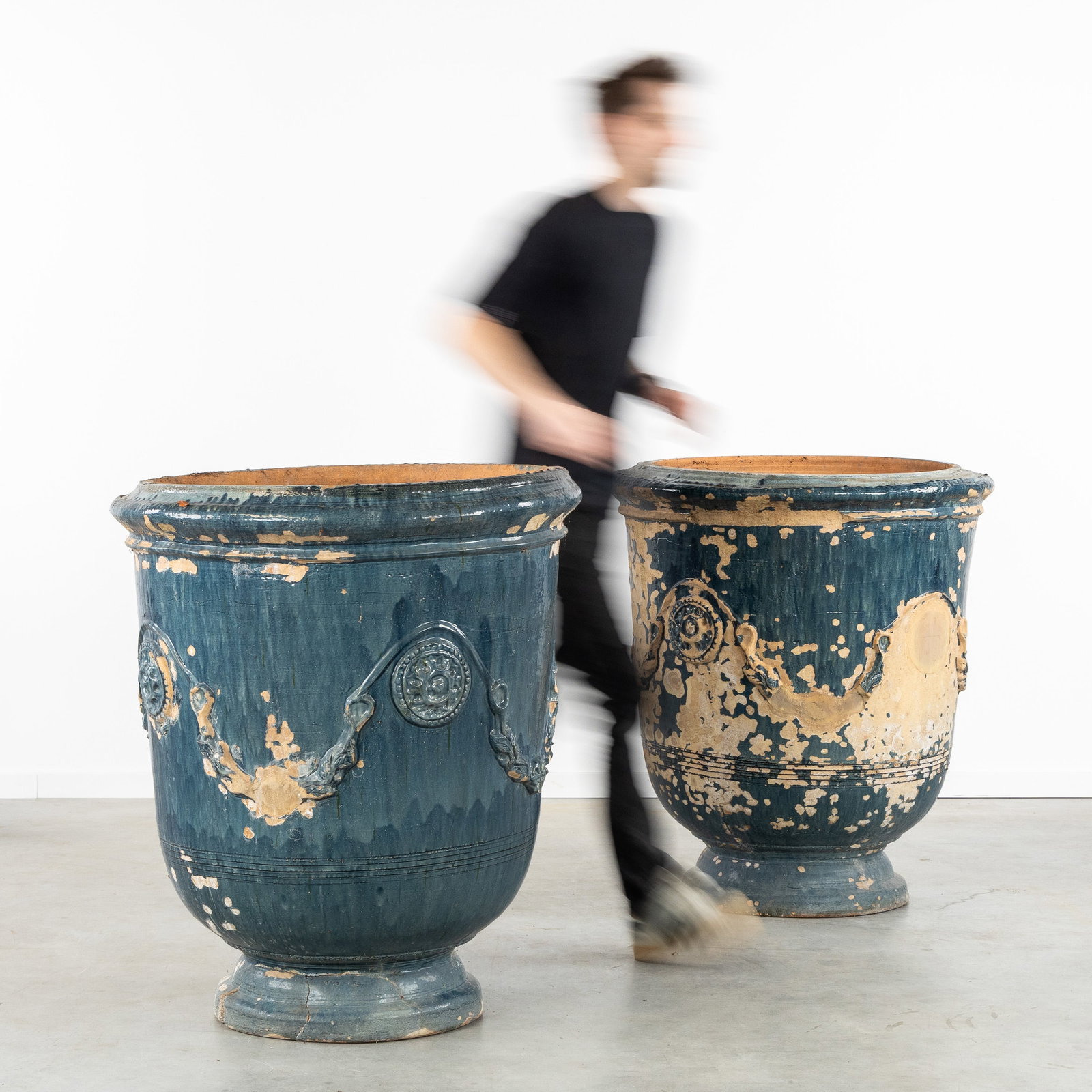 A Pair of large terracotta garden vases, Anduze, France. (1 of 7)