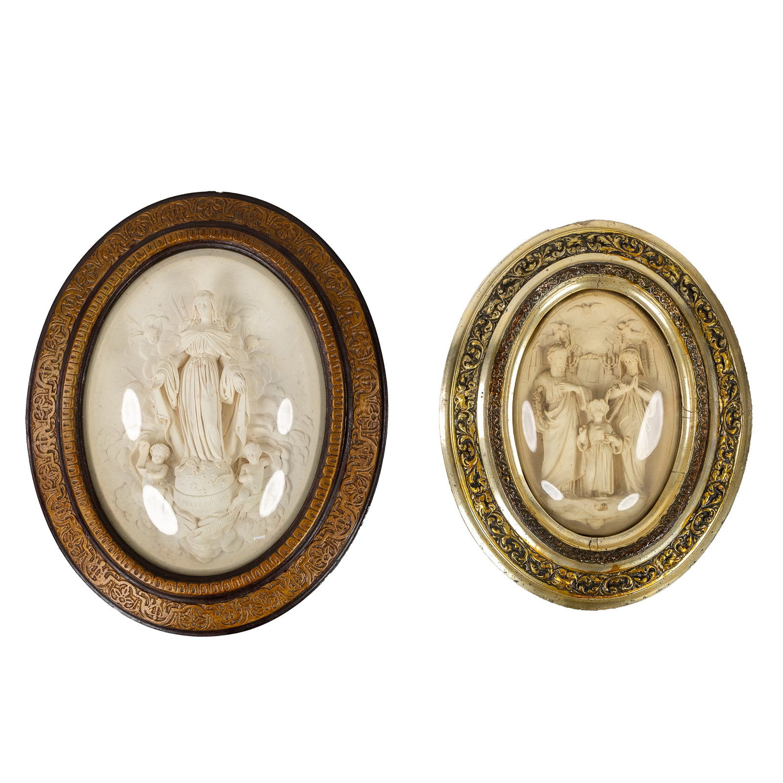 Two Large oval frames with the Holy Family and the Immaculate Conception of Mary, Meerschaum or Pipe (1 of 5)