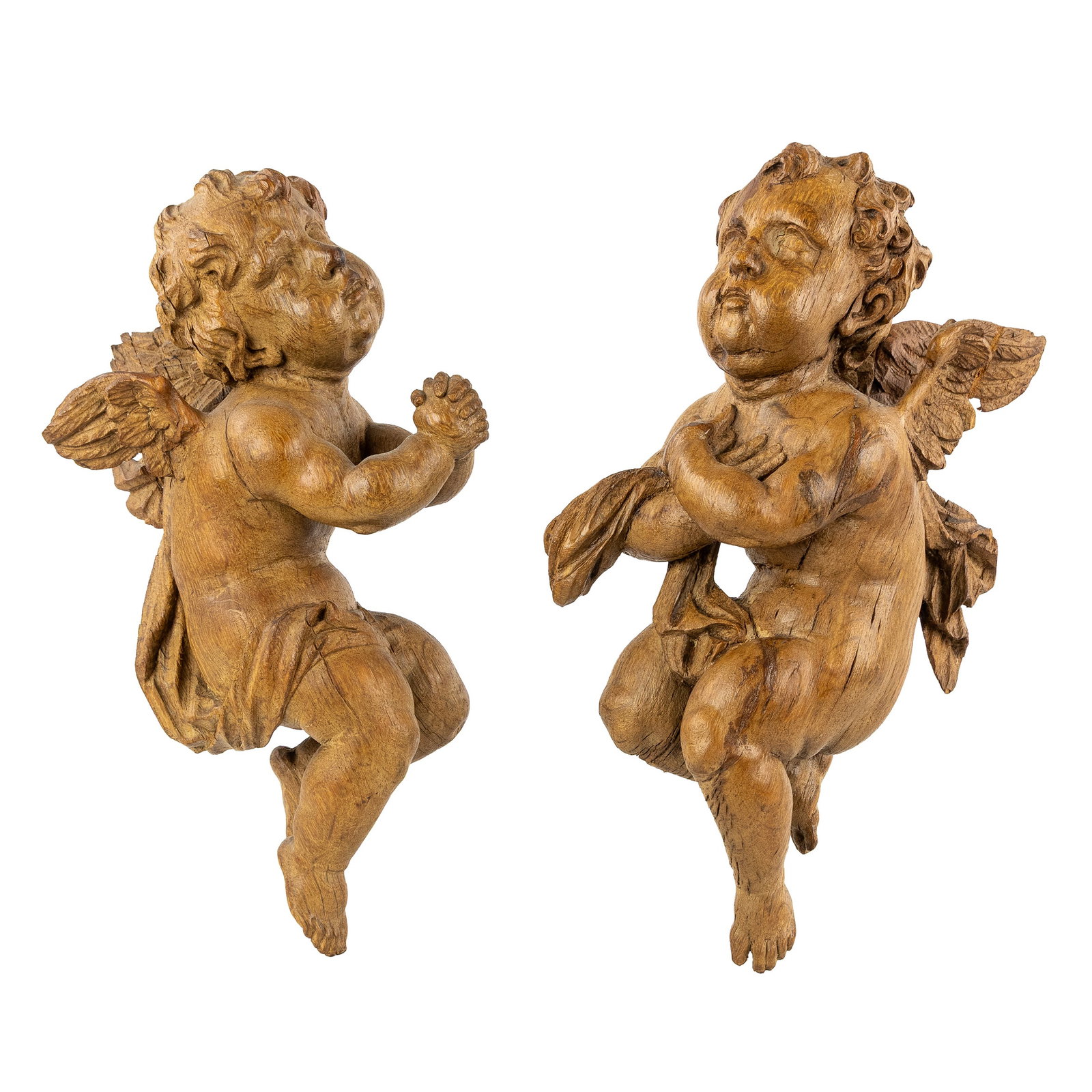 A Pair of antique wood-sculptured angels, Baroque style.: A Pair of antique wood-sculptured angels, Baroque style. Sculptured oak. (19 x 32.5 x 9.5 cm)