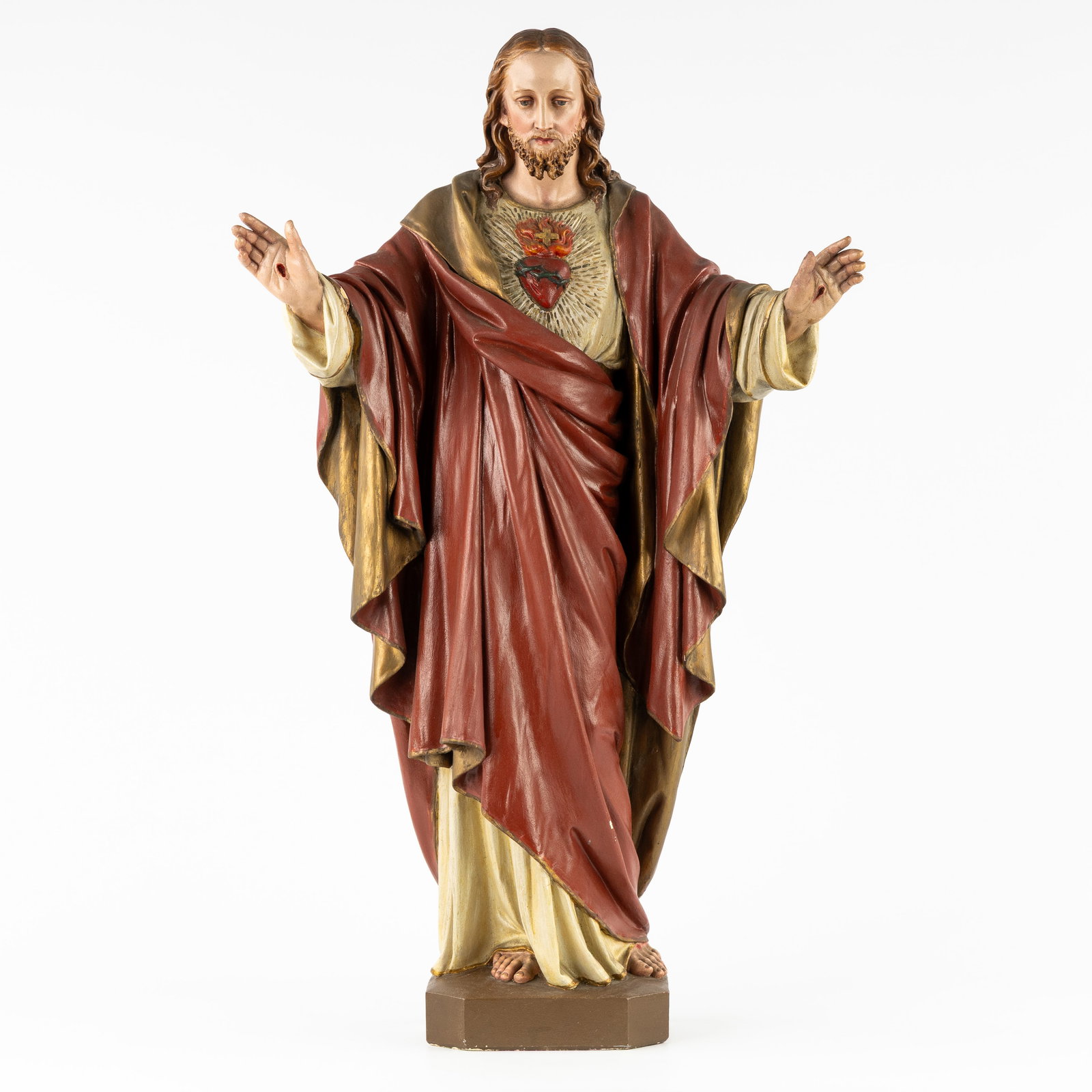 Christ with Sacred Heart, a patinated plaster statue. Gothic Revival, late 19th C.: Christ with Sacred Heart, a patinated plaster statue. Gothic Revival, late 19th century. Patinated plaster. Jesus Christ with a Sacred Heart. Detachable, removable hands. (49 x 82.5 x 27 cm)