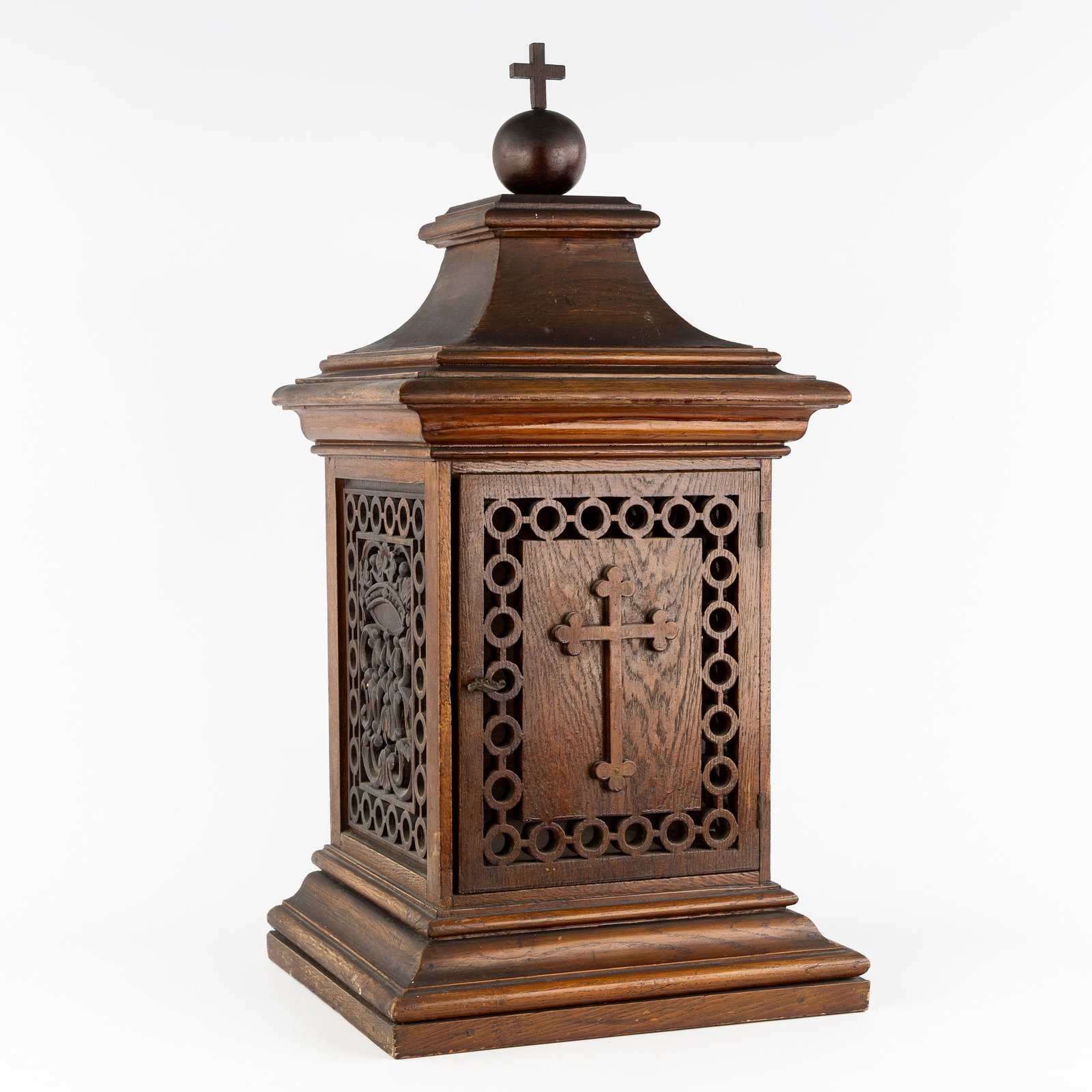 A Wood-sculptured tabernacle with openwork panels, decorated with IHS and SMR monograms. (1 of 9)
