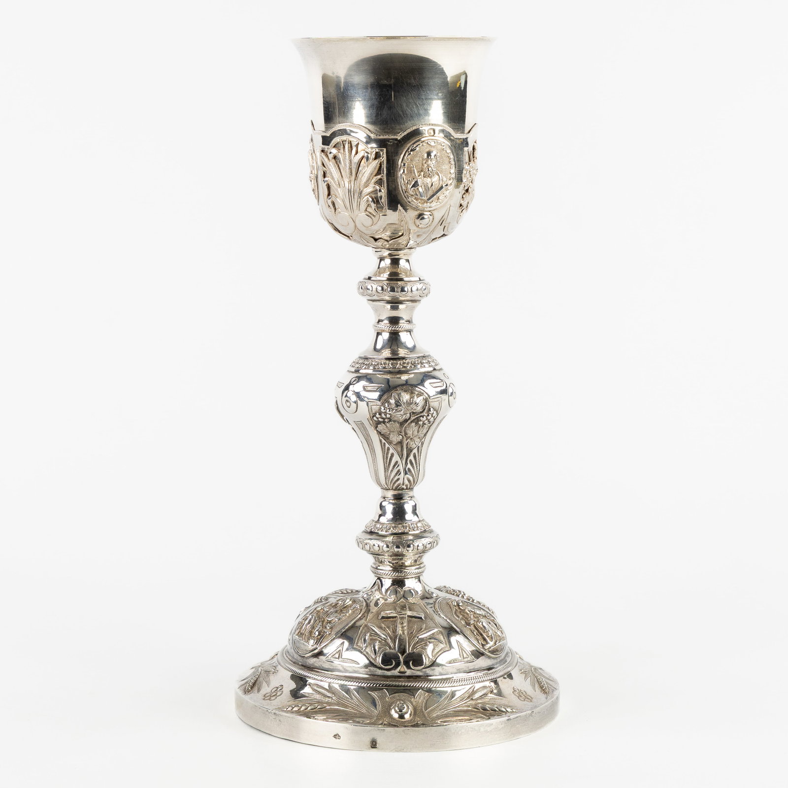 Orfèvrerie Favier, Lyon, France, a silver chalice. Baroque Revival style. Second half of the 19th (1 of 10)