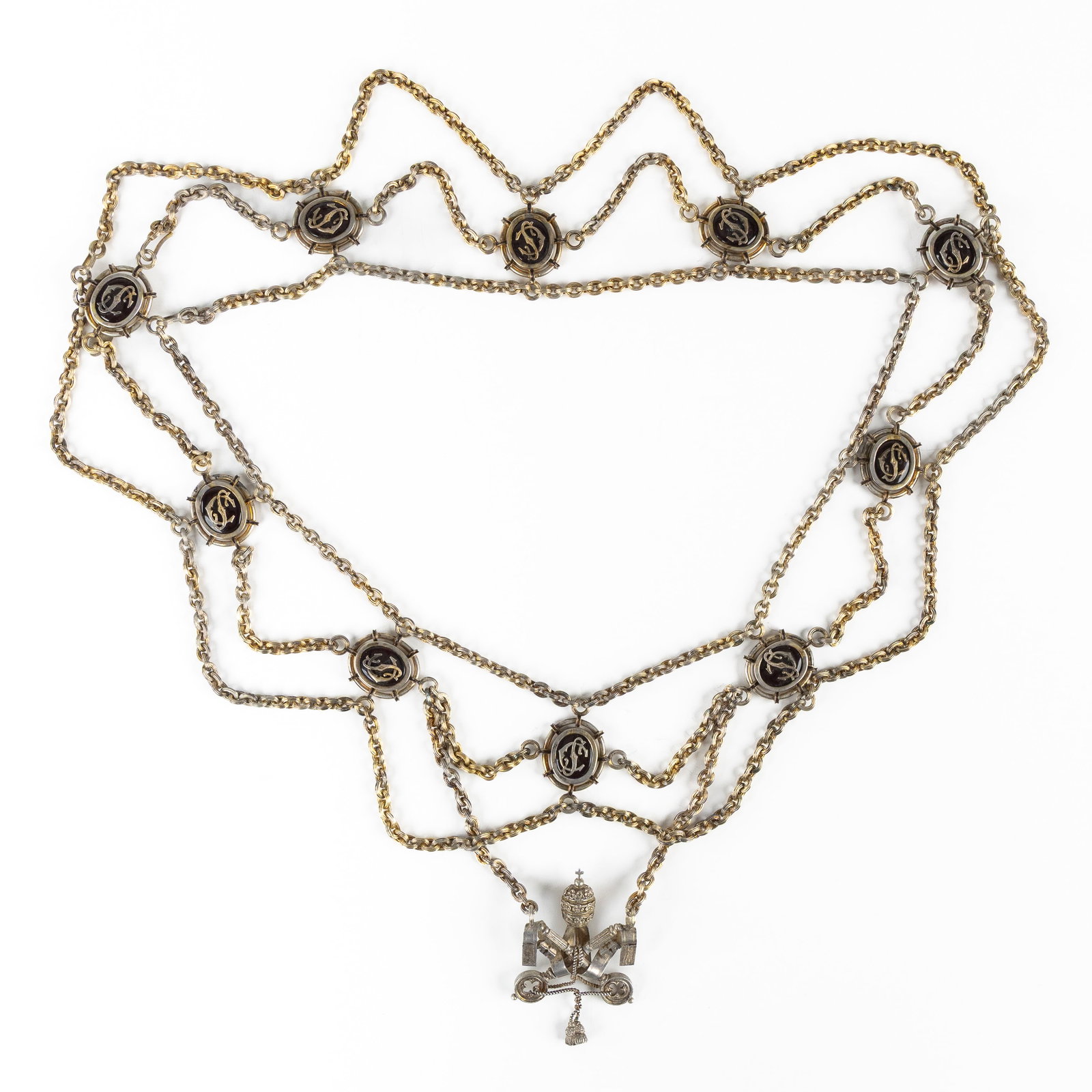 A Silver and vermeil necklace of a Secret Chamberlain of Pope Pius X (1903-1914), Maison M. (1 of 9)