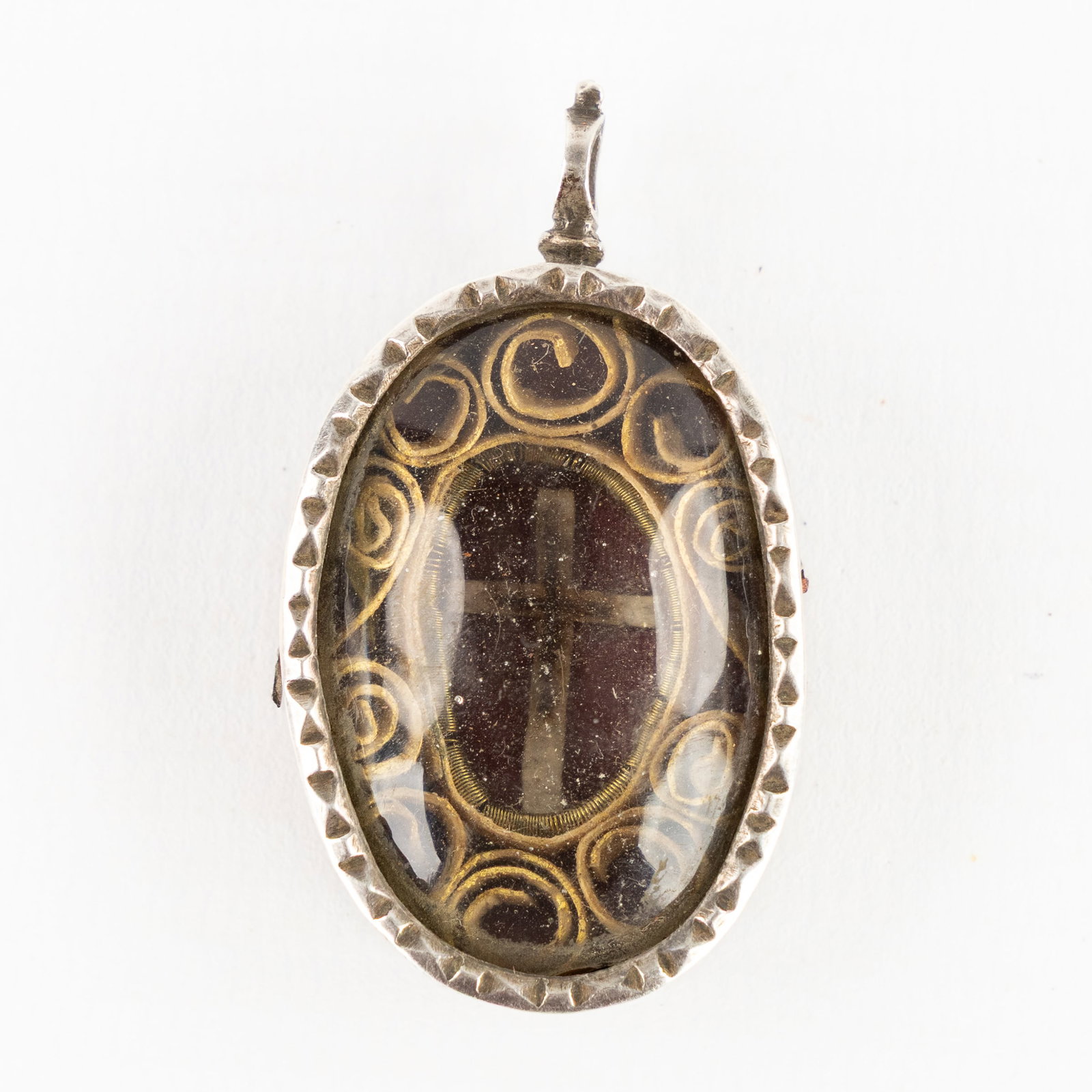 A sealed theca with a relic of the True Cross of our lord Jesus Christ, De Ligno SS Crucis DNJC. (1 of 3)