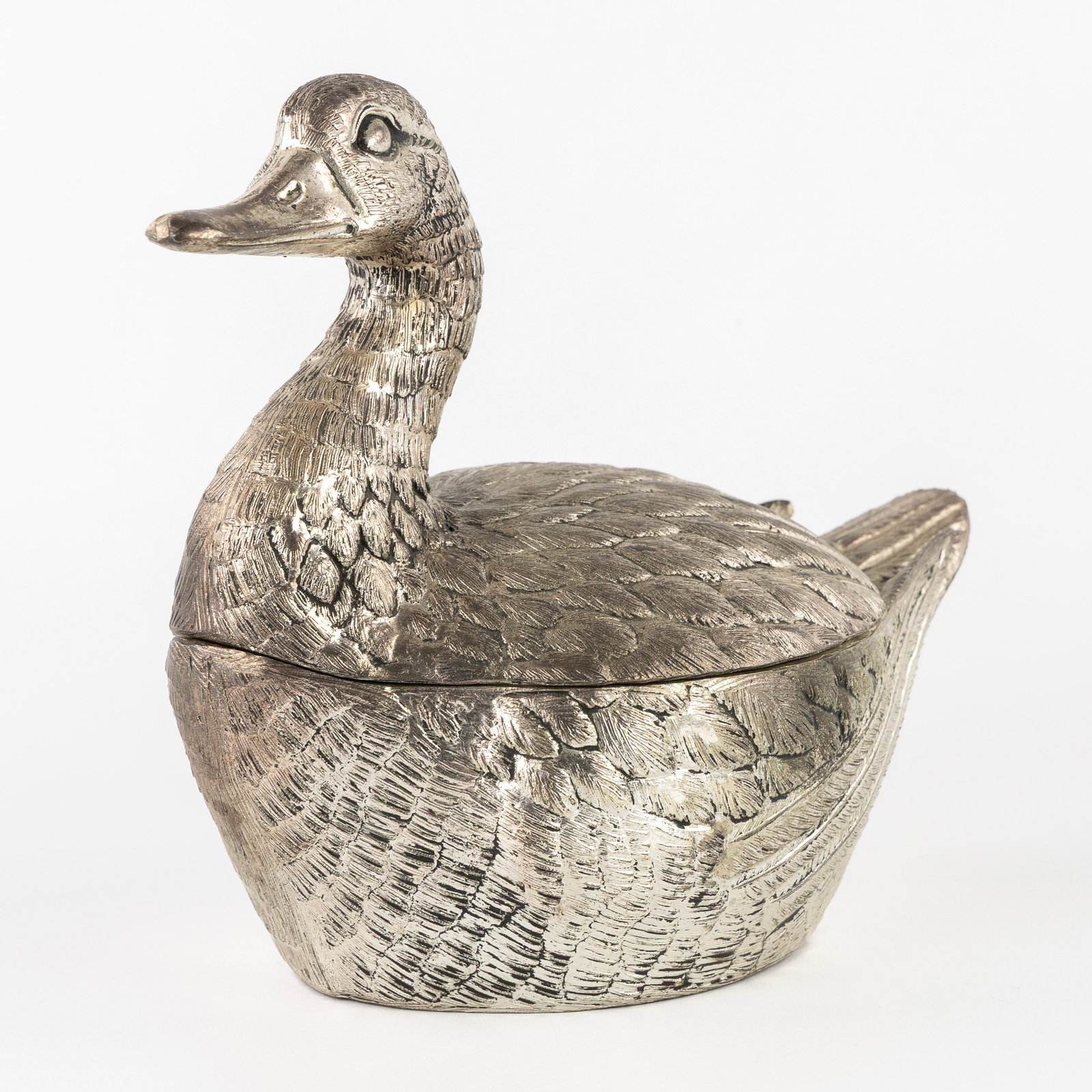 Mauro Manetti (XX) 'Duck', an ice pail.: Mauro Manetti (XX) 'Duck', an ice pail. Signed M/M, Italy. Dimensions: (W:28 x H:22 x L:16 cm) The absence of a condition report does not imply a perfect item. Please send us an e-mail to request a co