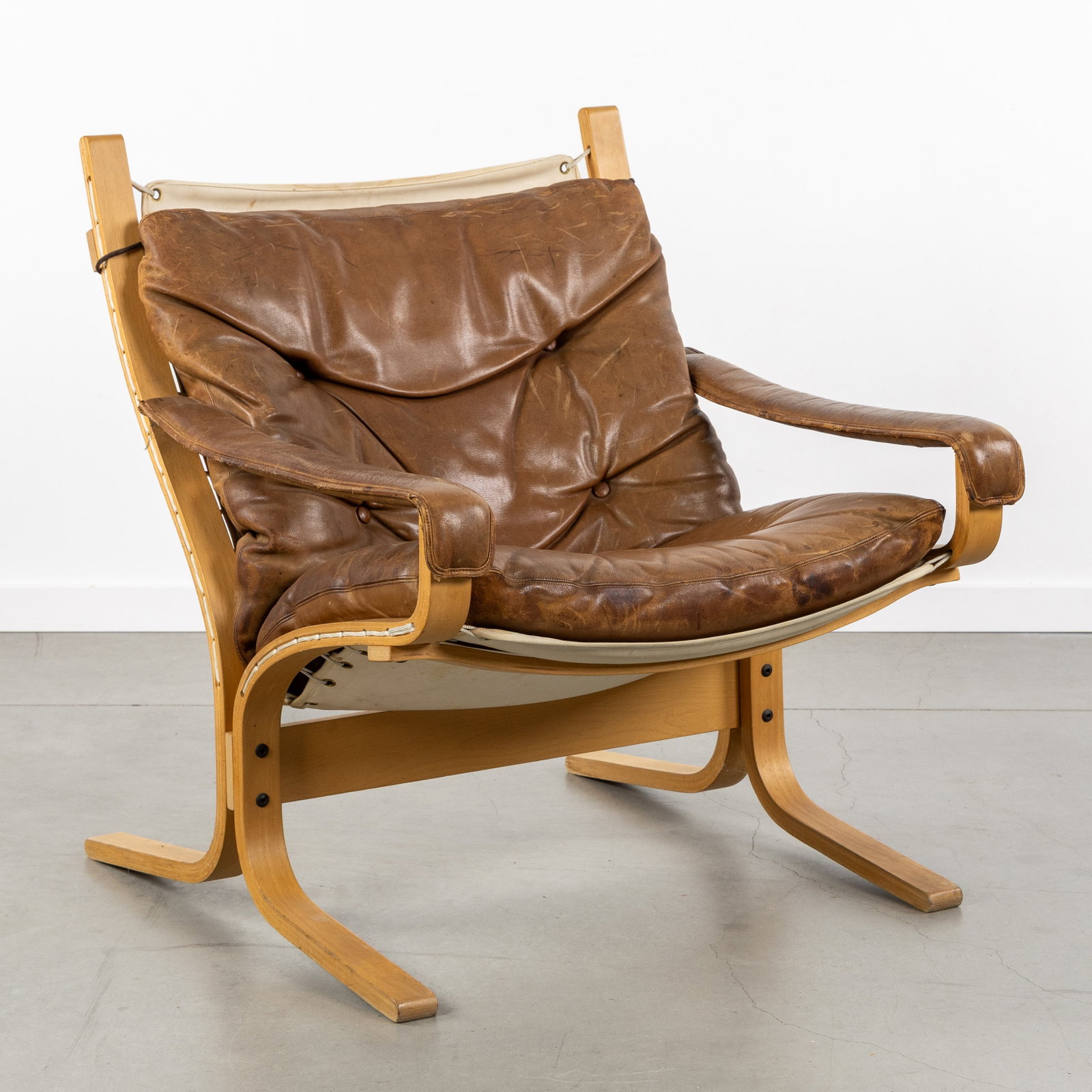 Igmar Relling (1920-2002) 'Siesta', an armchair, for Westnofa, Norway, circa 1980. (1 of 11)