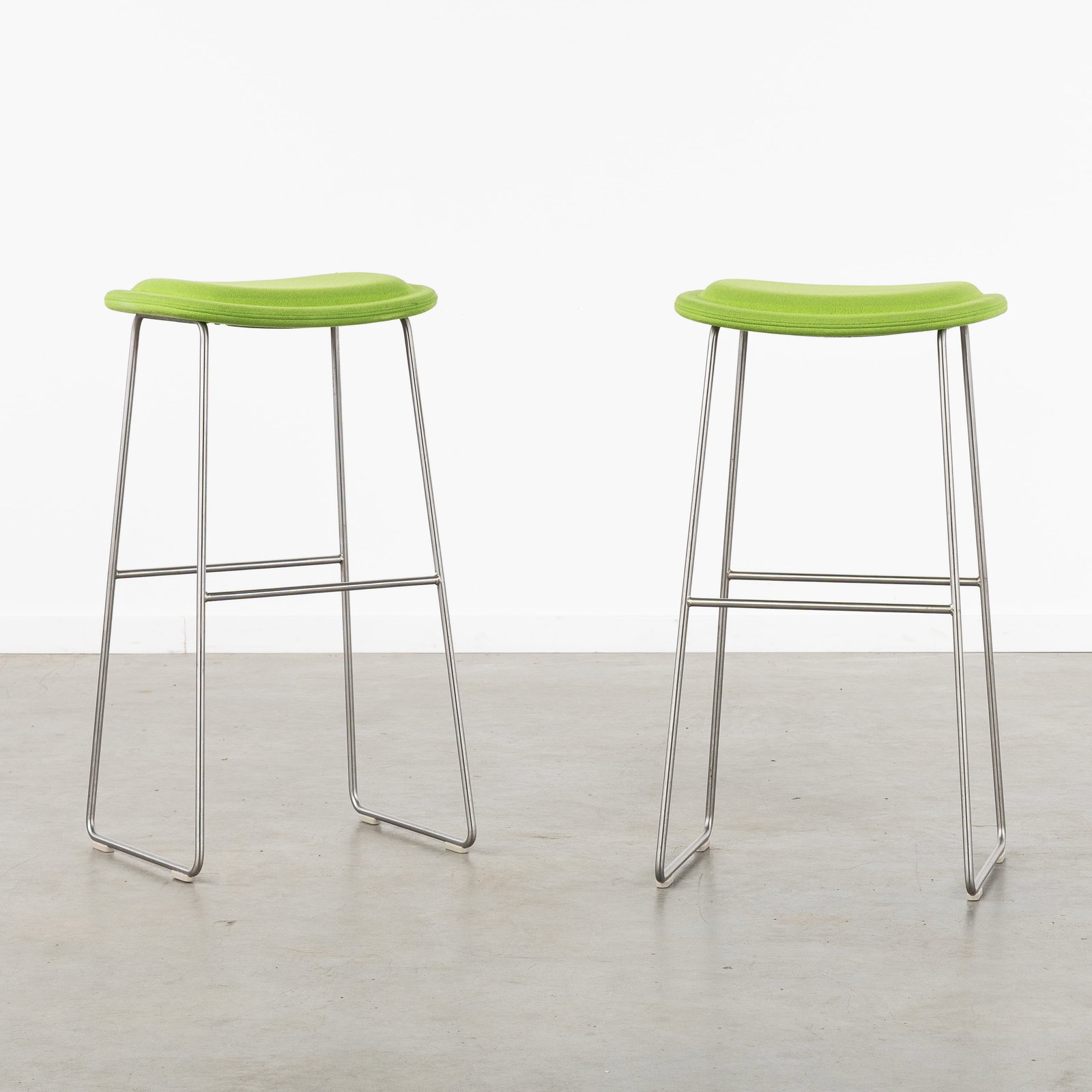 Jasper Morrison (1959) 'Hi Pad Stool', a pair of bar stools, for Cappellini, Italy, circa 2000. (1 of 5)