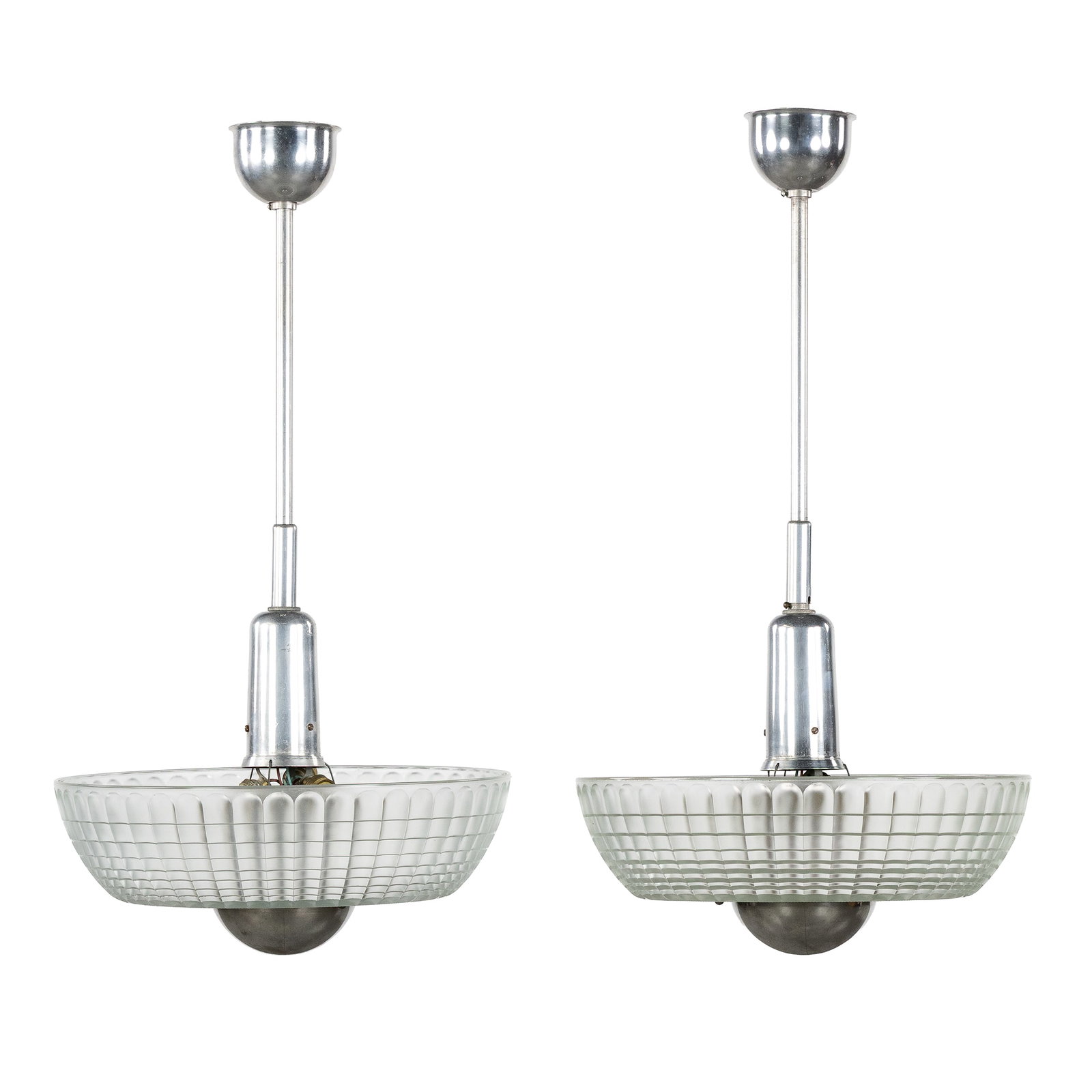 Holophane Paris, a pair of pendant lamps, chrome-plated metal and glass, Art Deco, circa 1940. (1 of 6)