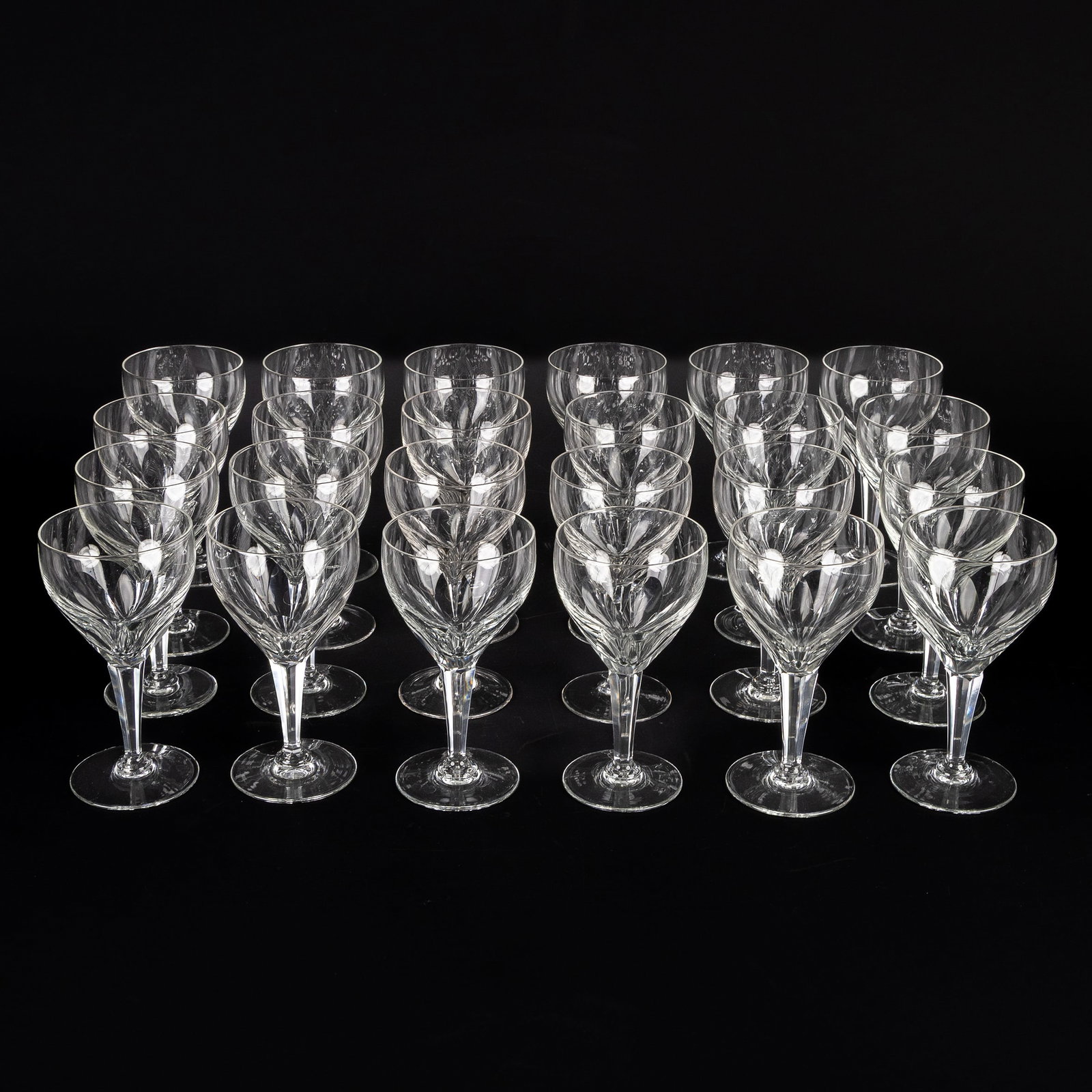 Val Saint Lambert, 'Nestor', 24 waterglazen. (1 of 4)