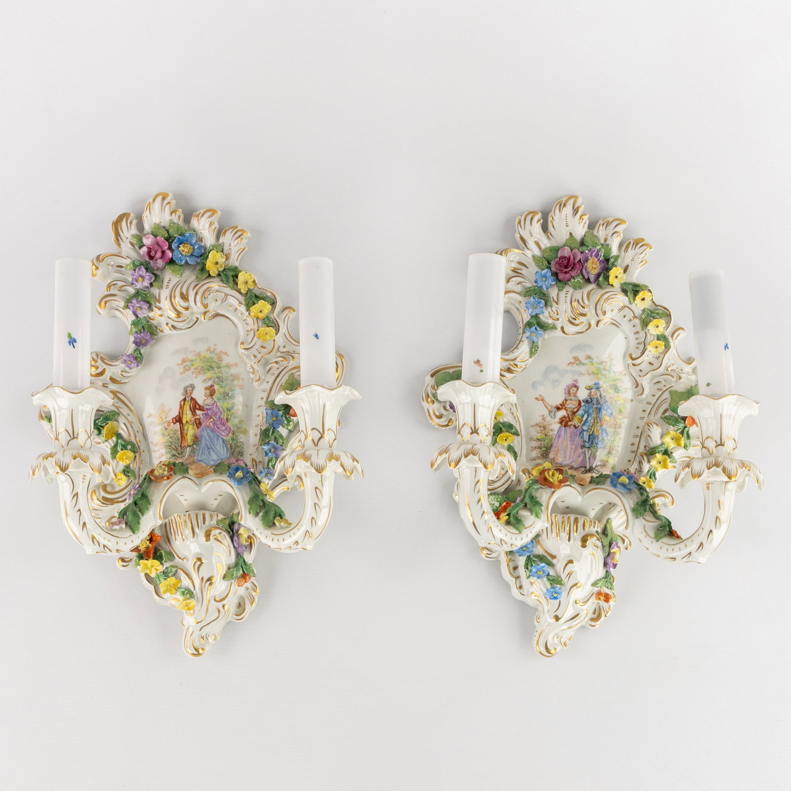 A pair of wall lamps, polychrome porcelain, Dresden, Germany. 20th C. (1 of 8)