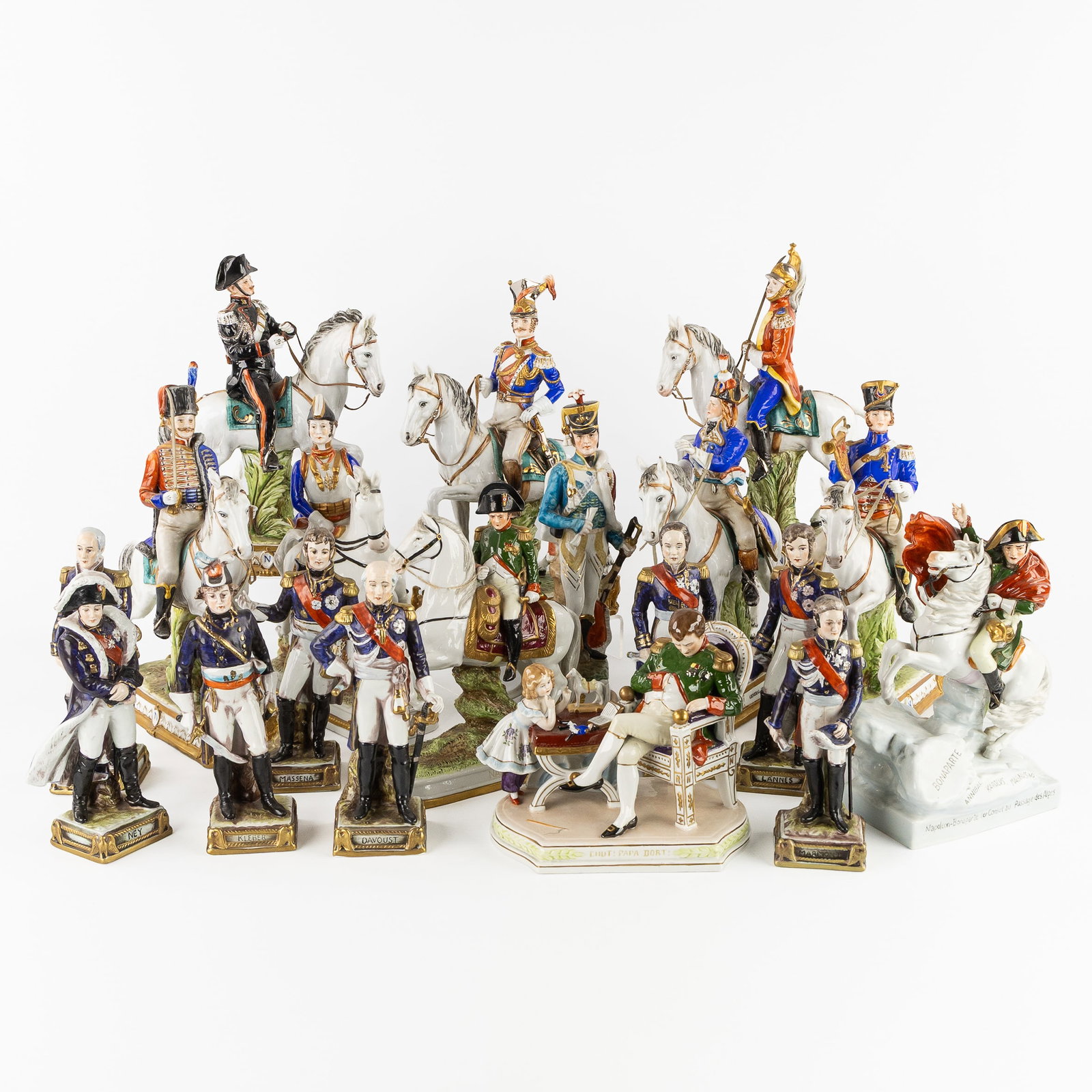 Scheibe Alsbach, Tiche and others, a collection of 19 Napoleonic figures, polychrome porcelain, 20th (1 of 16)