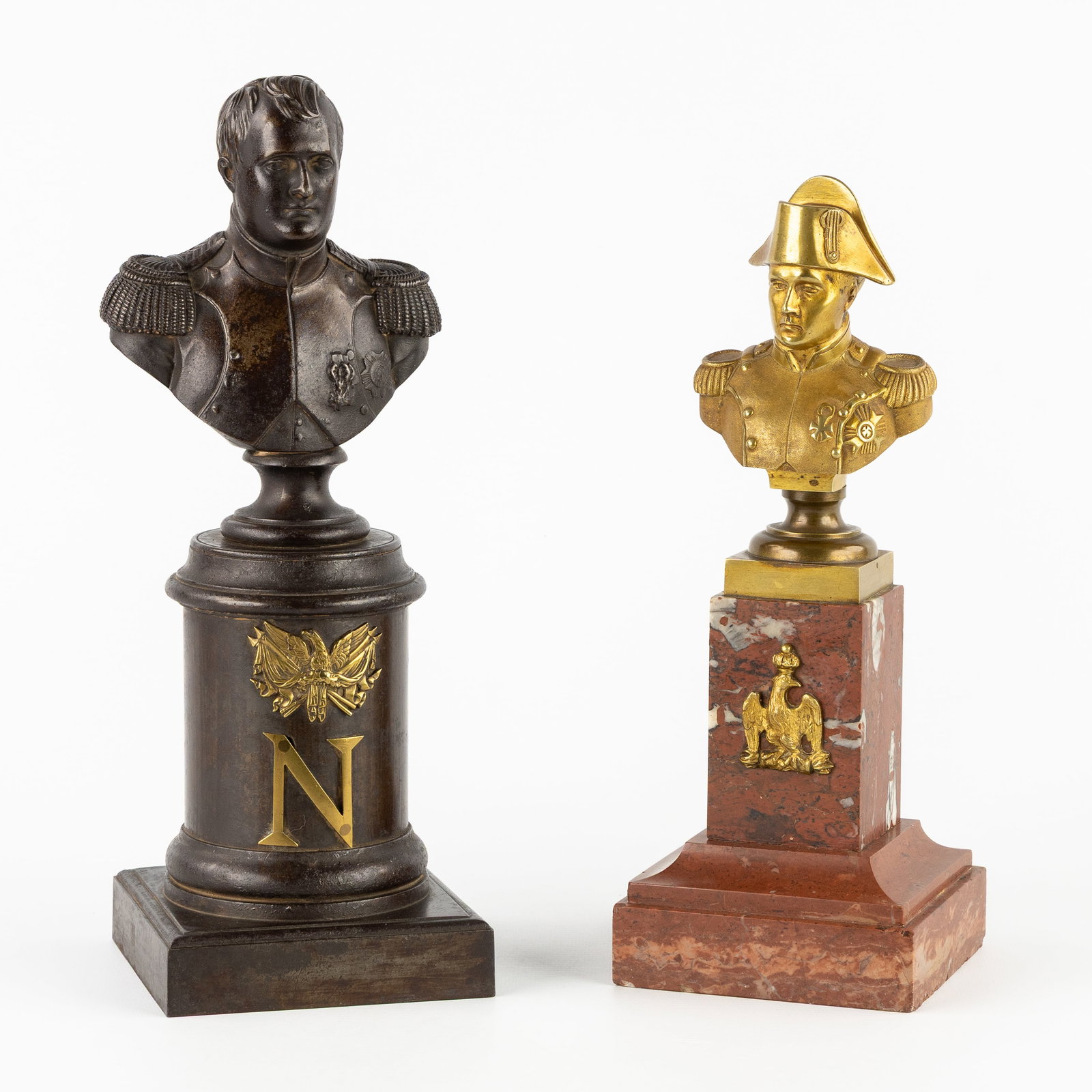 Two busts of 'Napoleon Bonaparte', gilt bronze and cast iron. Circa 1900. (1 of 10)