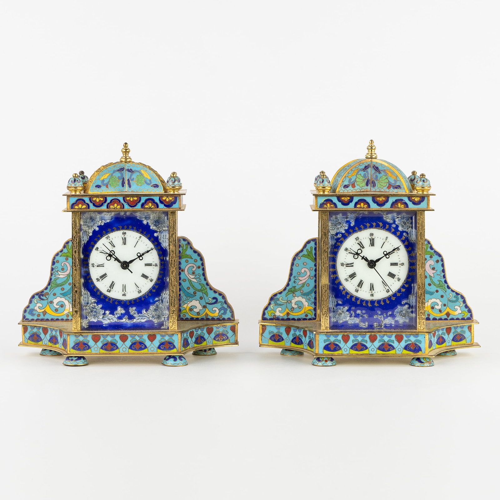 A Pair of Cloisonne table clocks, bronze and enamel, 20th C. (1 of 10)