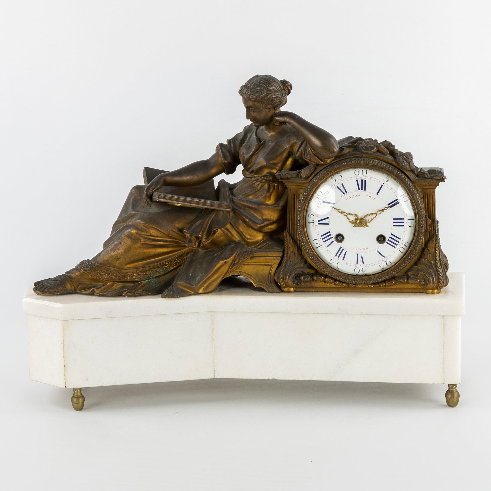 Raingo Frères Paris, a Mantel clock with bronze sculpture 'L'Emploi du Temps', Marble and bronze, (1 of 8)