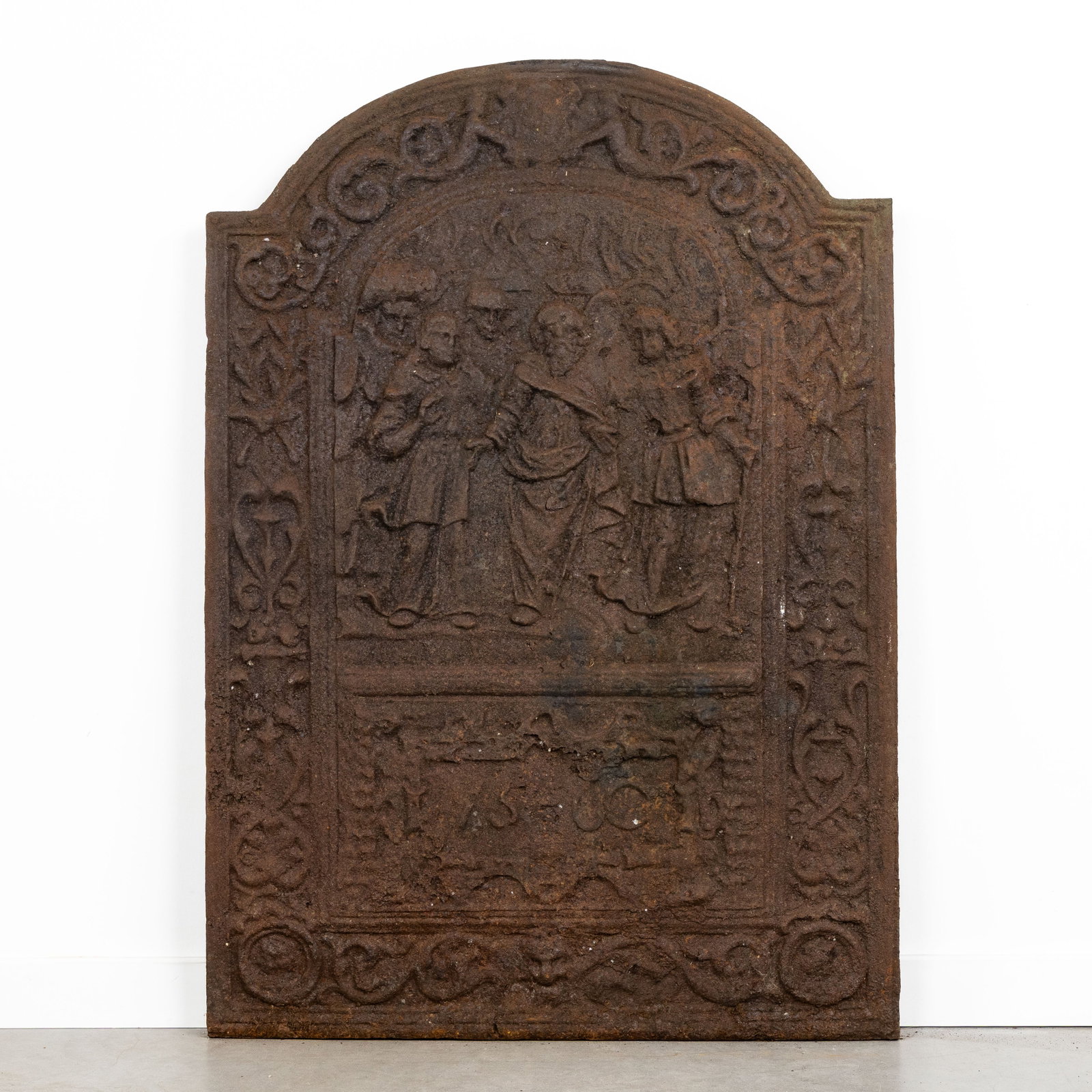 An Antique cast iron fireplace back plate, 'Condemnation of Christ', dated 1560. (1 of 4)