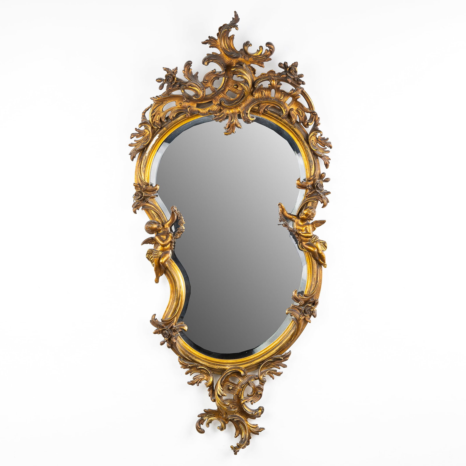 An Antique mirror with Putti, Louis XV style.: An Antique mirror with Putti, Louis XV style. Sculpturd and gilded wood and stucco. Dimensions: (W:60 x H:132 x L:8 cm) The absence of a condition report does not imply a perfect item. Please send us 