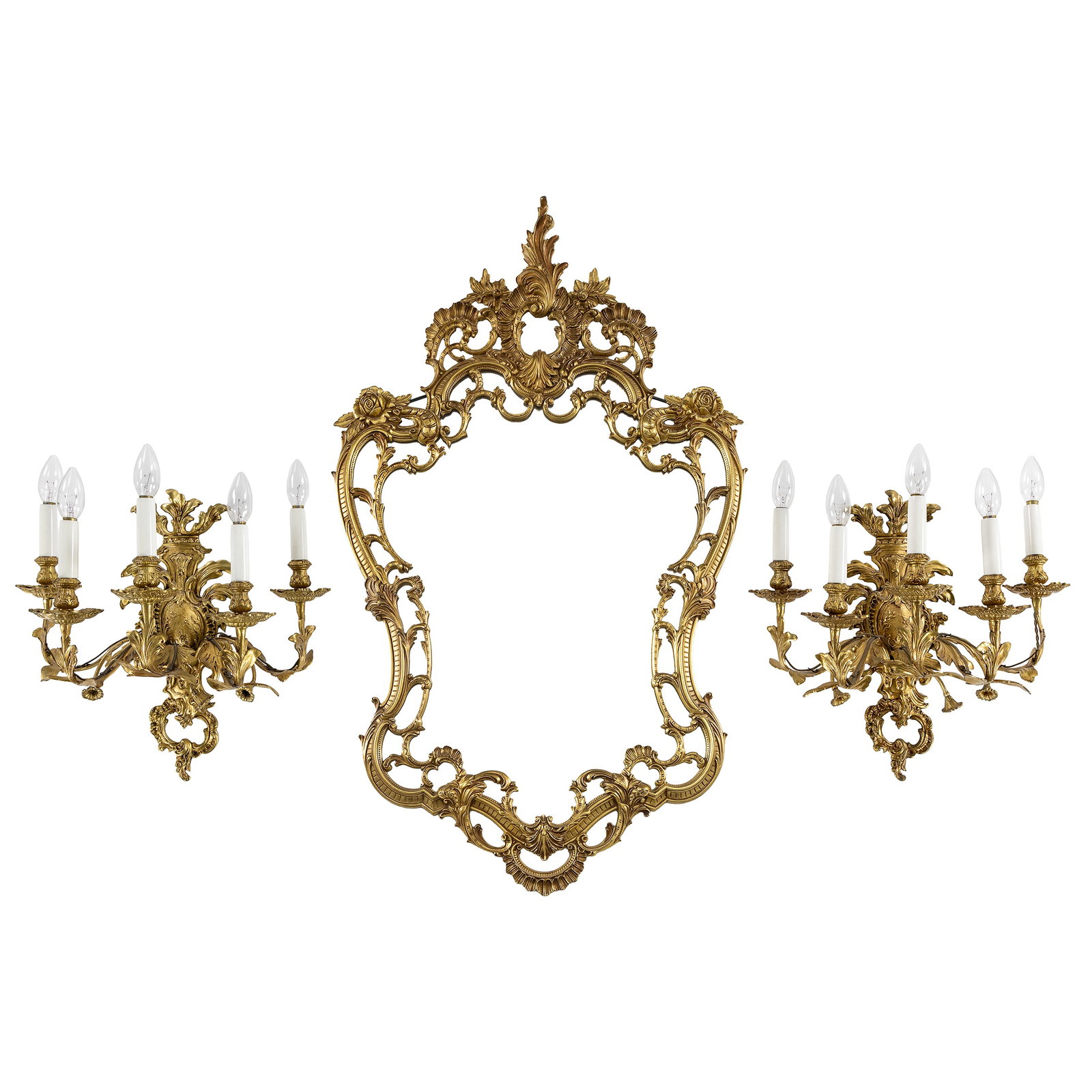 A mirror with two matching wall lamps, Louis XV style, gilded bronze. Circa 1970. (1 of 9)