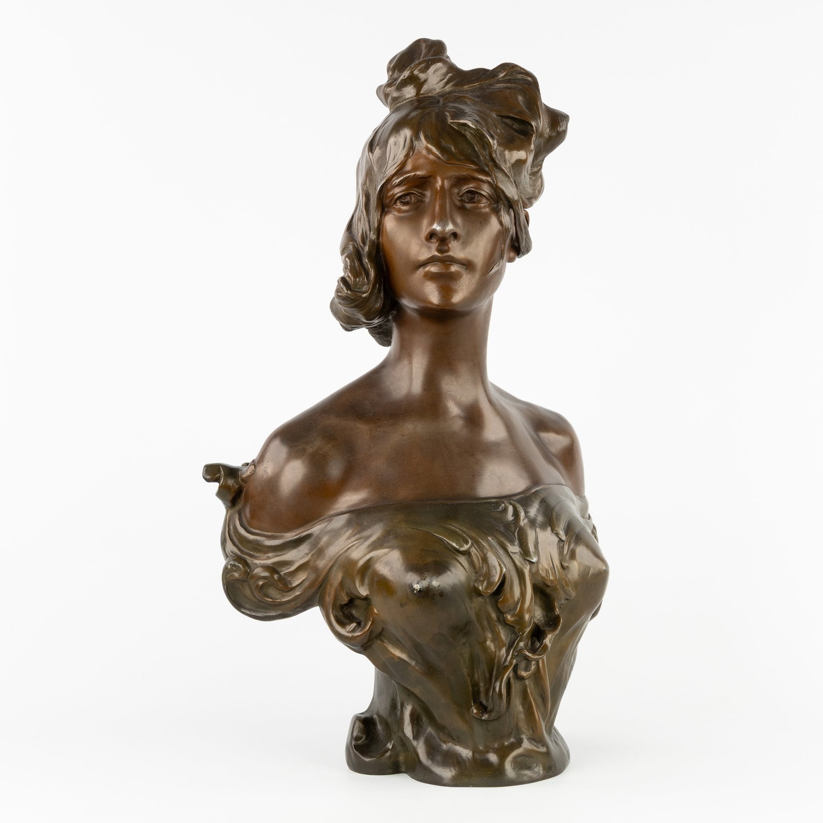 Anton Nelson (act.1880-1910) 'Bust of a Young Lady', patinated spelter, Art Nouveau. (1 of 8)