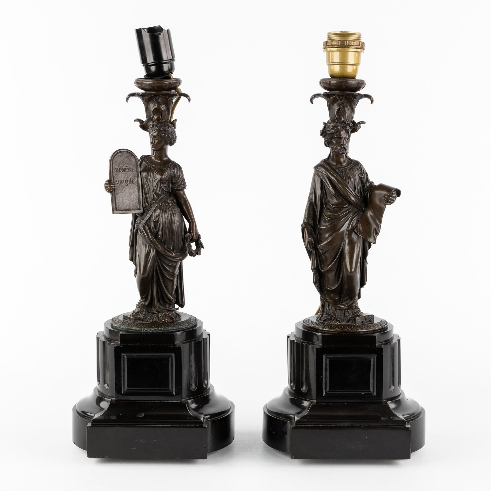 A Pair of Table lamps, 'Homer and Virgil', patinated bronze and black marble. Circa 1900. (1 of 8)