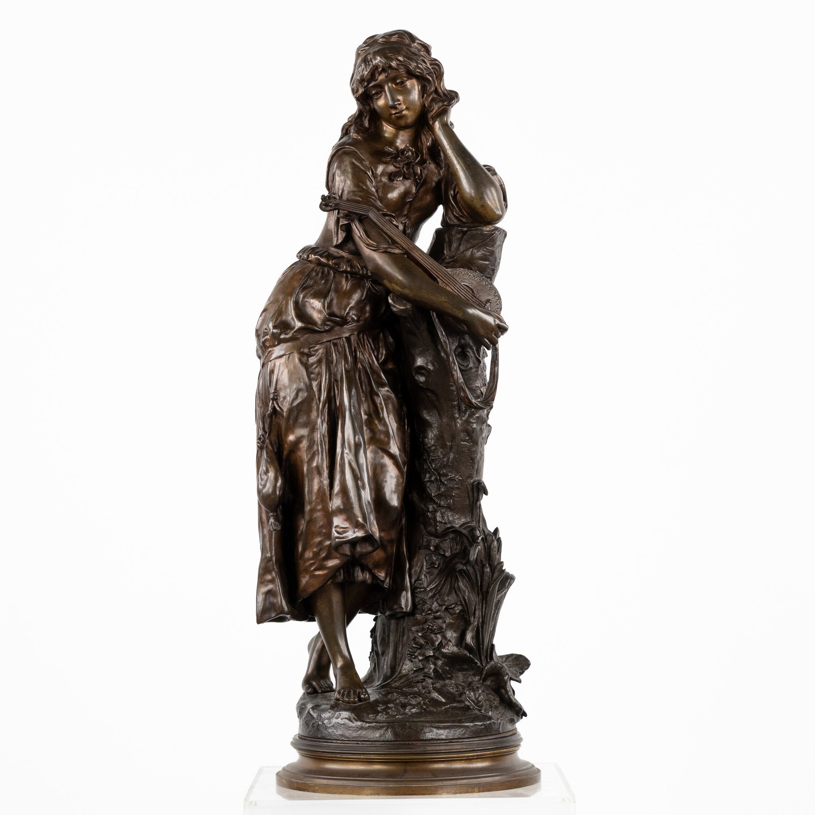 Adrien Etienne Gaudez (1845-1902) 'Joueuse de Mandoline', patinated bronze, on a rotating base. (1 of 8)