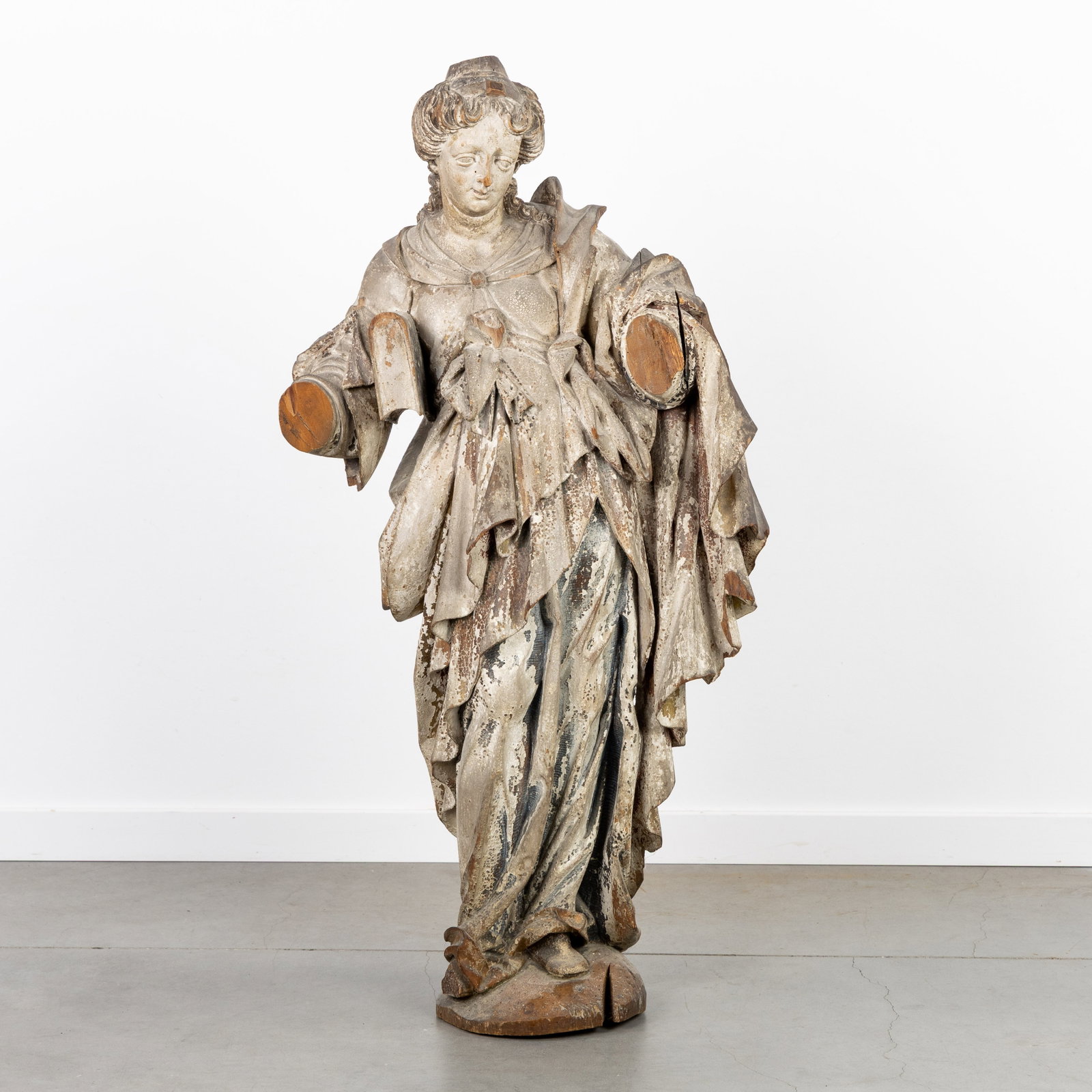 An Antique wood sculpture of a Saint with a Book, Early 17th century. (1 of 6)