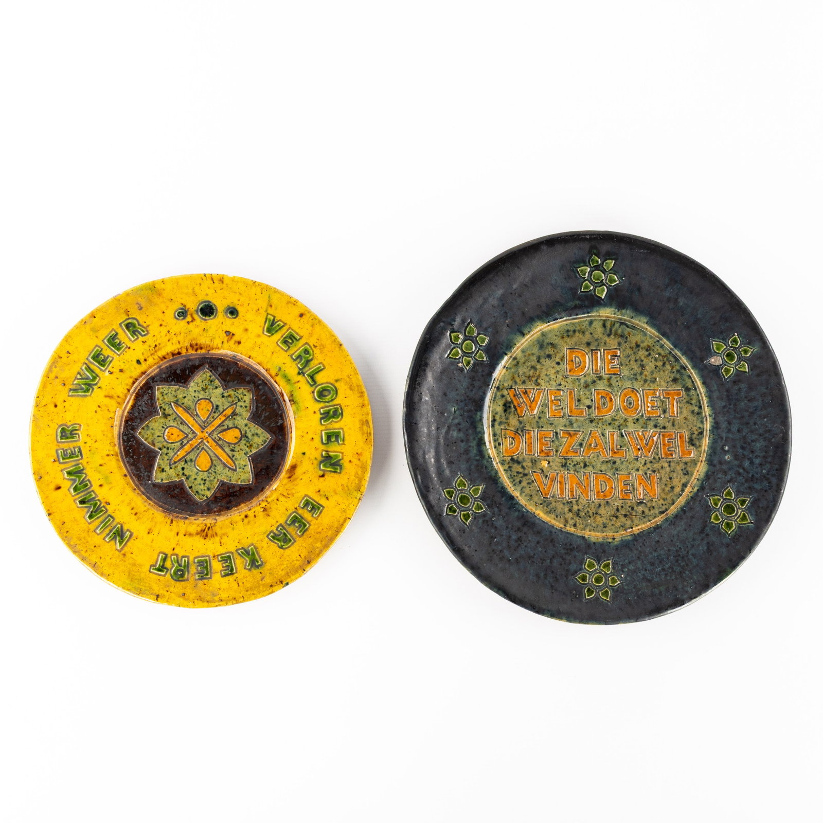 Flemish Pottery, two plates with sayings, 'Verloren eer keert nimmer weer' and 'Die wel doet die zal (1 of 5)