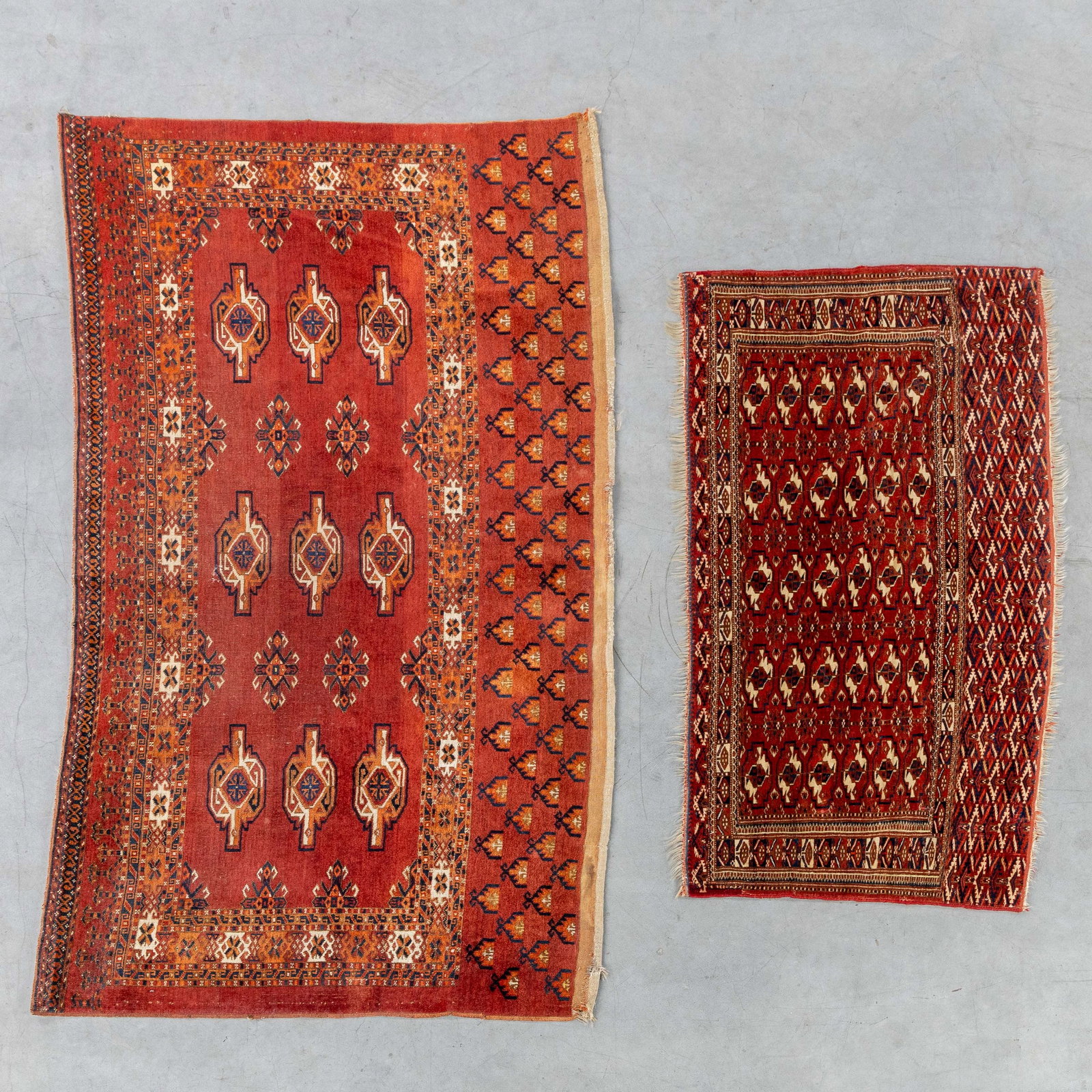 Two Oriental hand-made carpets, Tekke, Bokhara, Central Asia (176 x 89 cm/127 x 65 cm). (1 of 7)