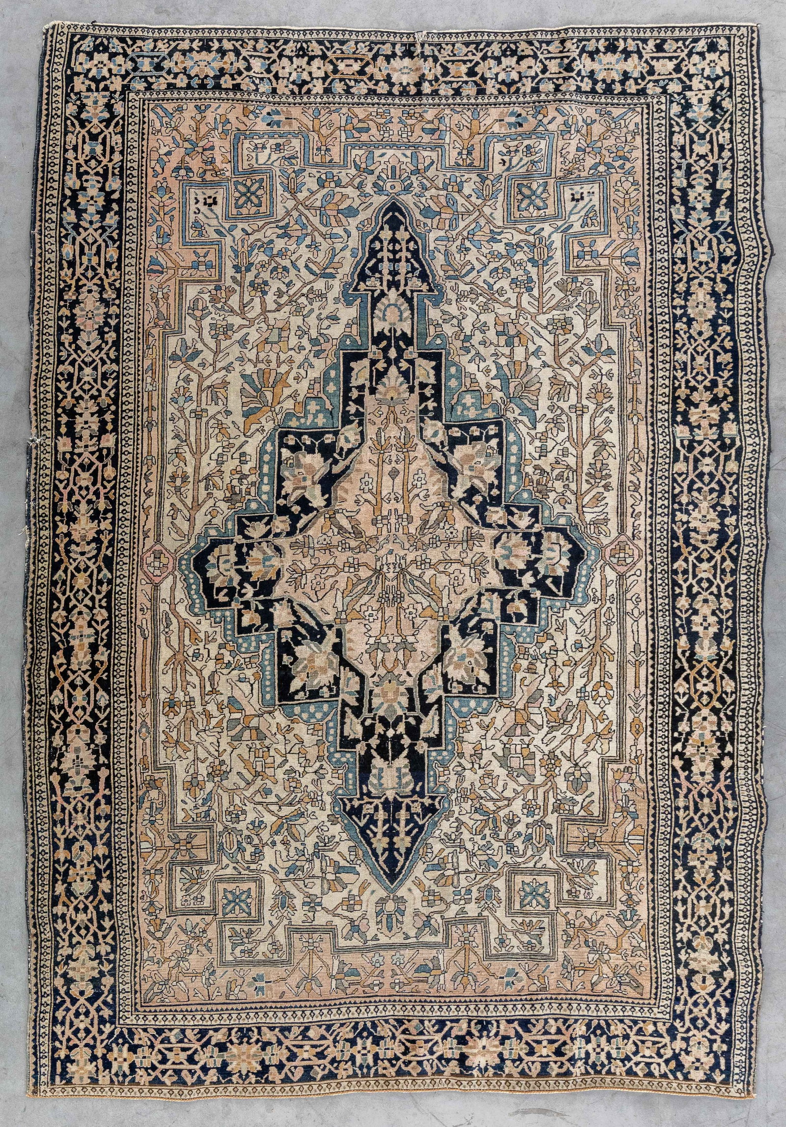 An Antique Oriental hand-made carpet, Sarouk Farahan, 1880-1900.  (1 of 5)