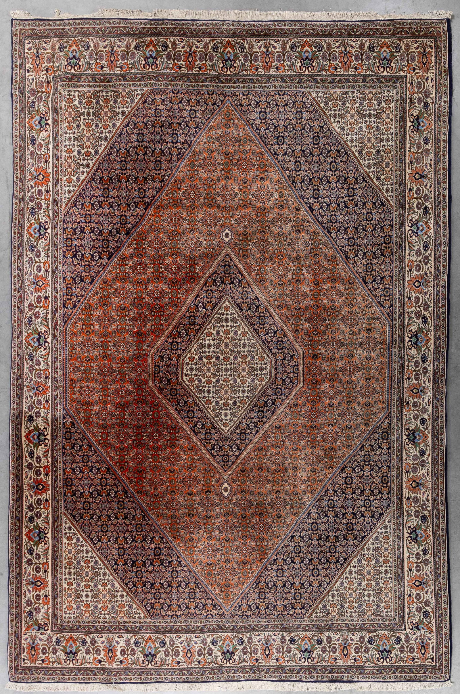 An oriental hand-made carpet, Bidjar. (247 x 366 cm) (1 of 6)