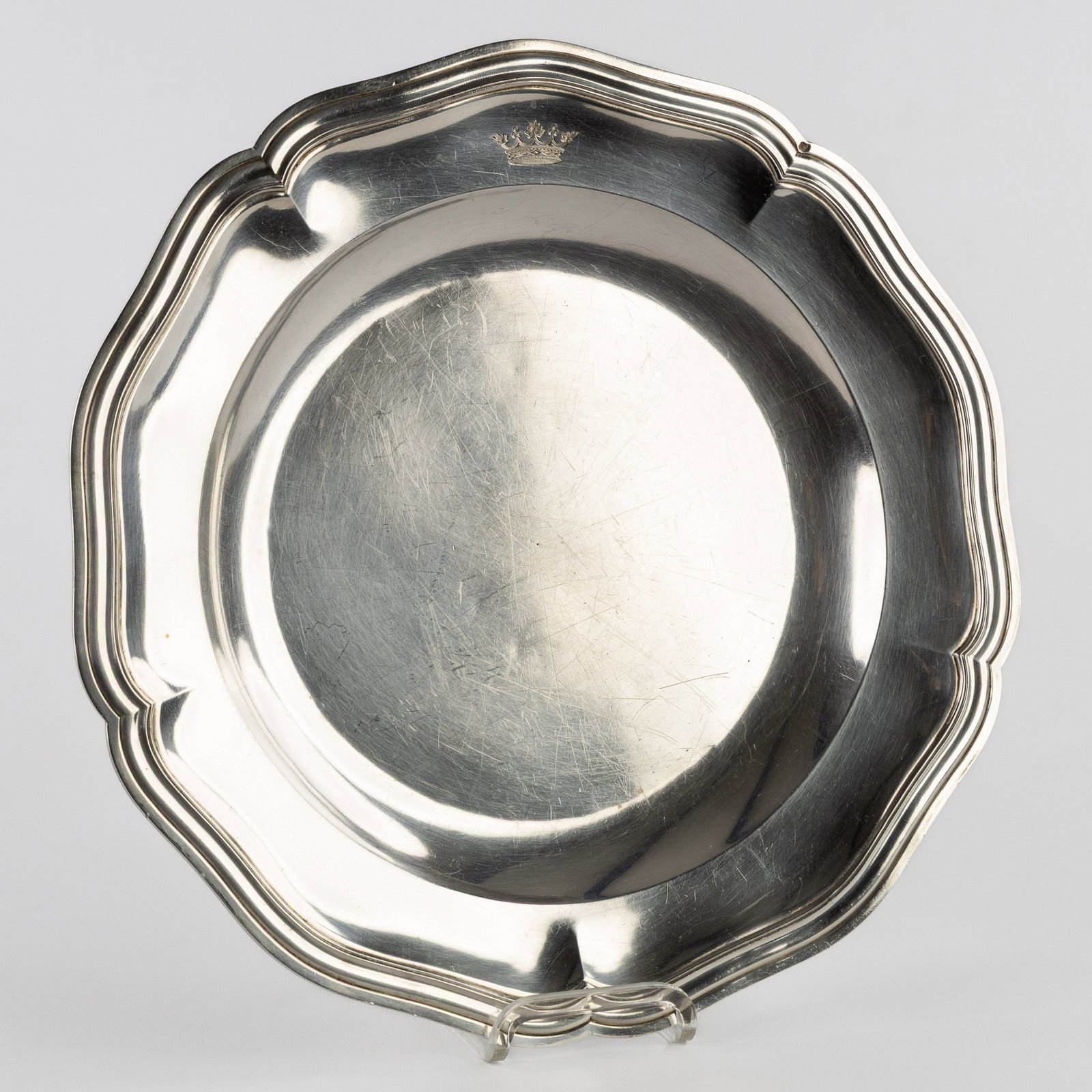 Alexandre Auguste Turquet (1855-1882) a silver plate, France. Silver, 827g. (1 of 6)
