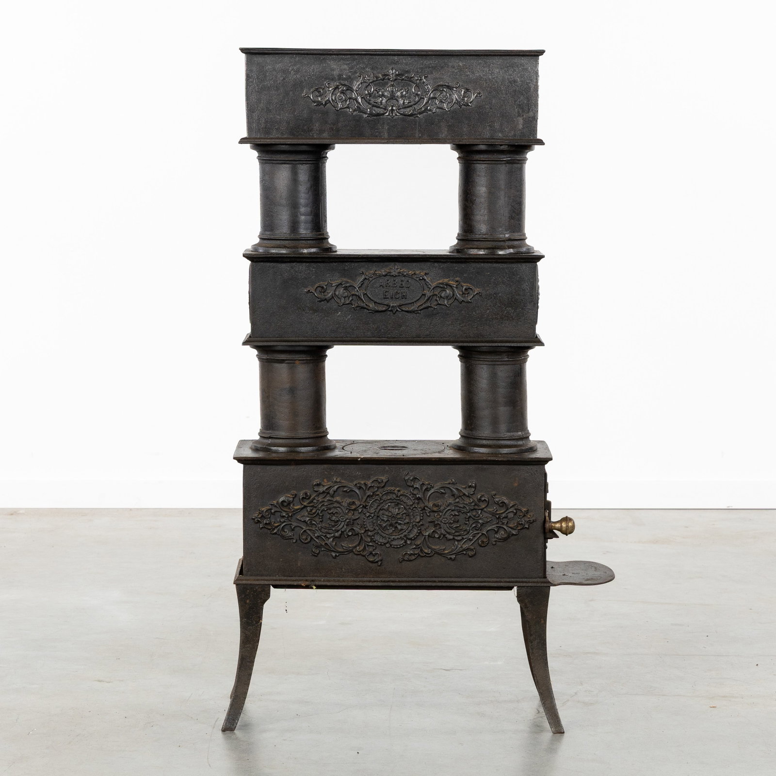 Arbed Eich, a cast iron tiered stove or column stove, Luxembourg, circa 1912. (1 of 7)