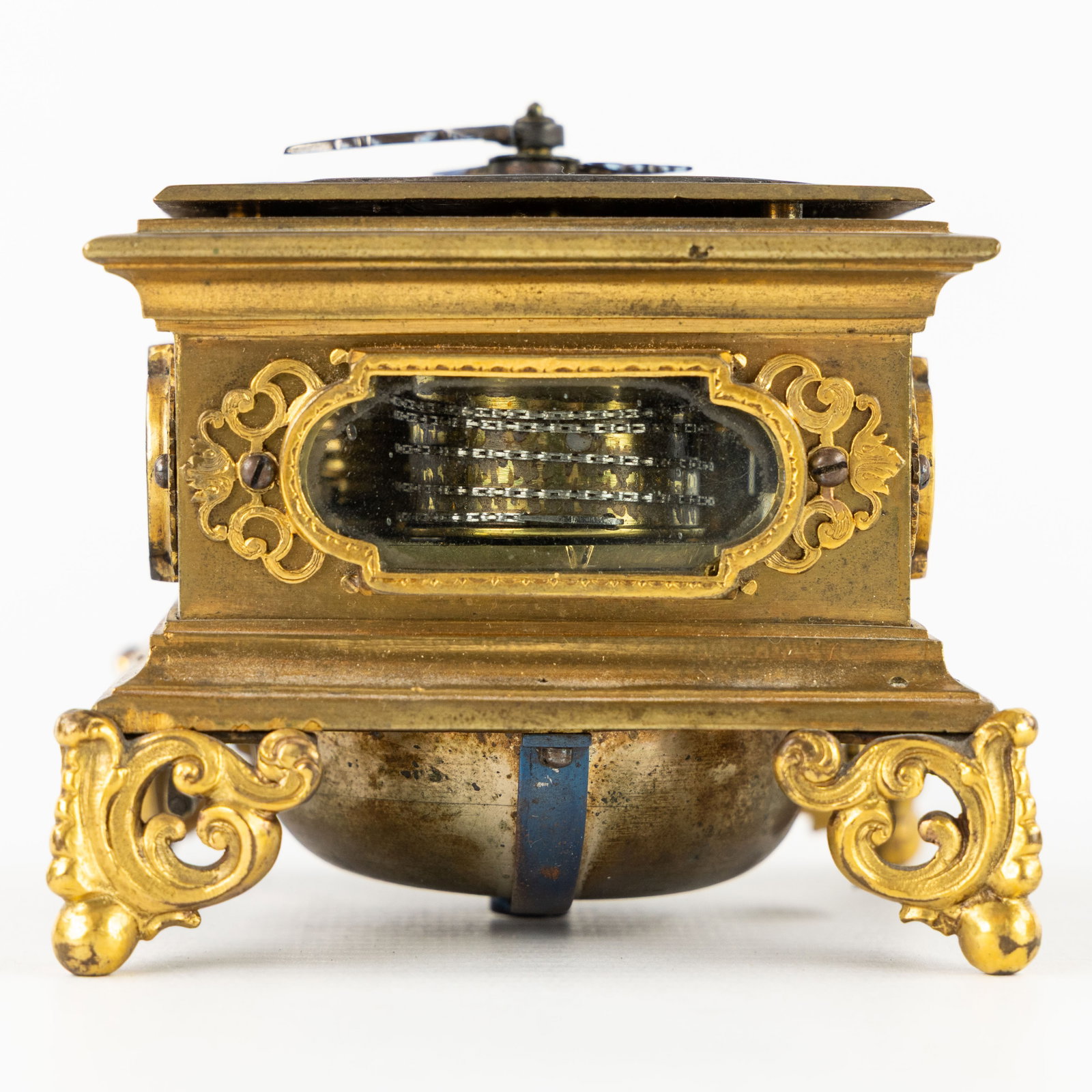 An Antique Baroque table clock or 'Tischuhr', brass and bronze, Germany, 18th C. - 5