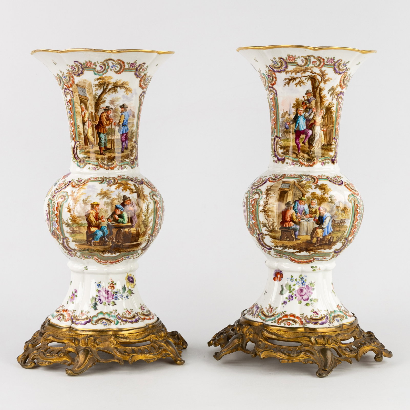 Samson, a pair of porcelain vases, Louis XV style with figurative scenes and landscapes, bronze (1 of 17)