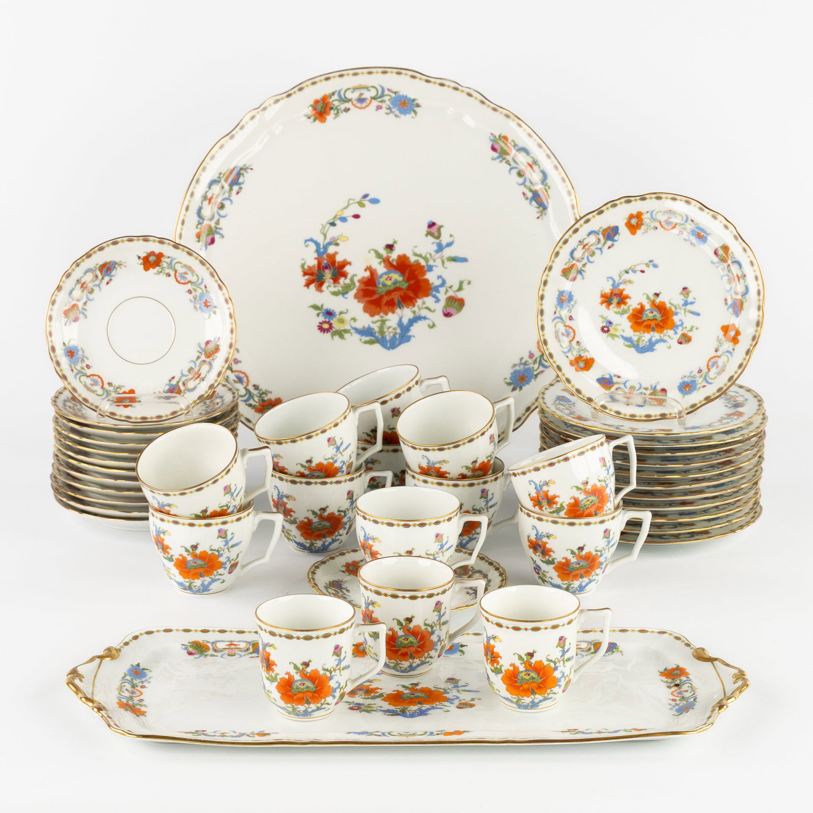 Limoges, Raynaud & Co, a 41-piece porcelain coffee service with floral 'Vieux Chine' decor, 20th C.: Limoges, Raynaud & Co, a 41-piece porcelain coffee service with floral 'Vieux Chine' decor, 20th century. Porcelain, Limoges. Decor 'Vieux Chine, Collection Damon'. 3 mocha cups 11 coffee cups 13