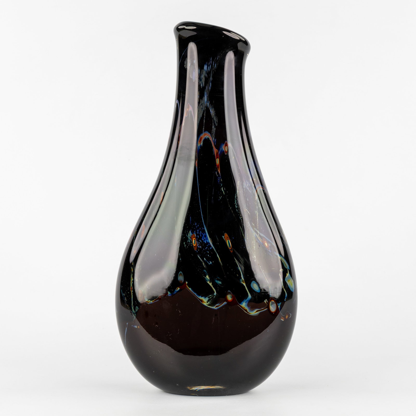 Louis Leloup (1929–2025) ‘Vase’ for Val Saint Lambert. (1 of 8)