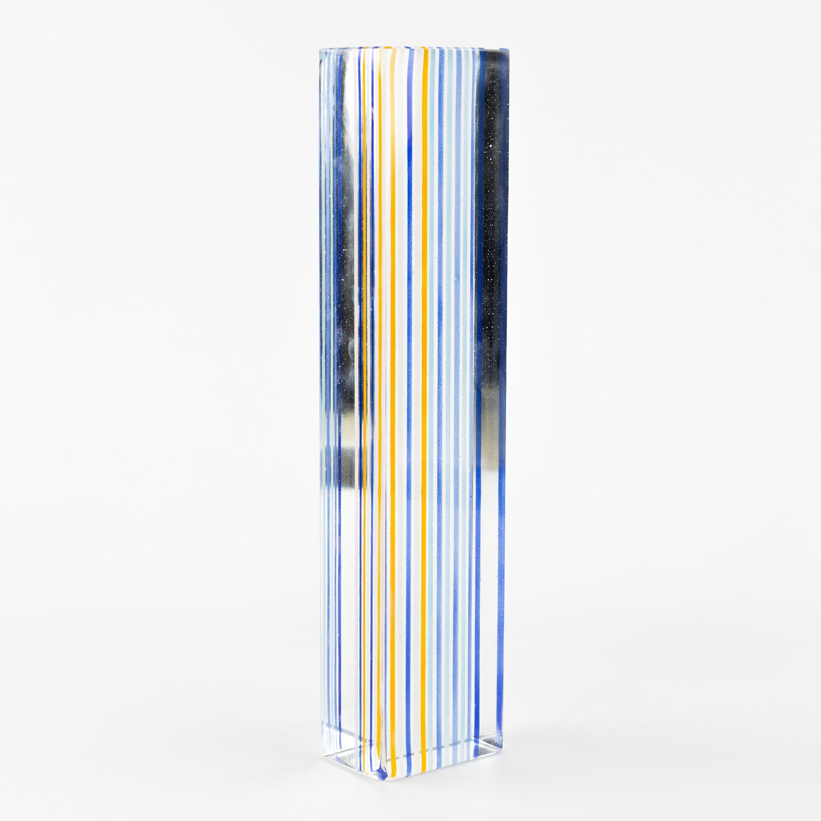 Jean Yves Staffe (1968) 'Sculpture Totem - Hommage aux Hopis - 042', a glass sculpture.: Jean Yves Staffe (1968) 'Sculpture Totem - Hommage aux Hopis - 042', a glass sculpture. Clear glass with coloured glass strips, created using the 'fusing' technique.Totem sculpture, as a standalone el