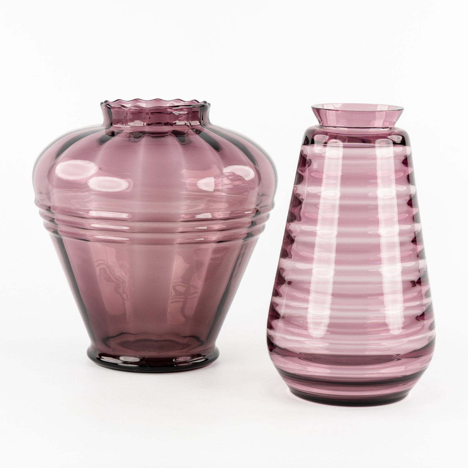 Two Art Deco vases, stained glass, in the style of Edmond Paul (Doyen) and Andries Copier (Leerdam), (1 of 5)