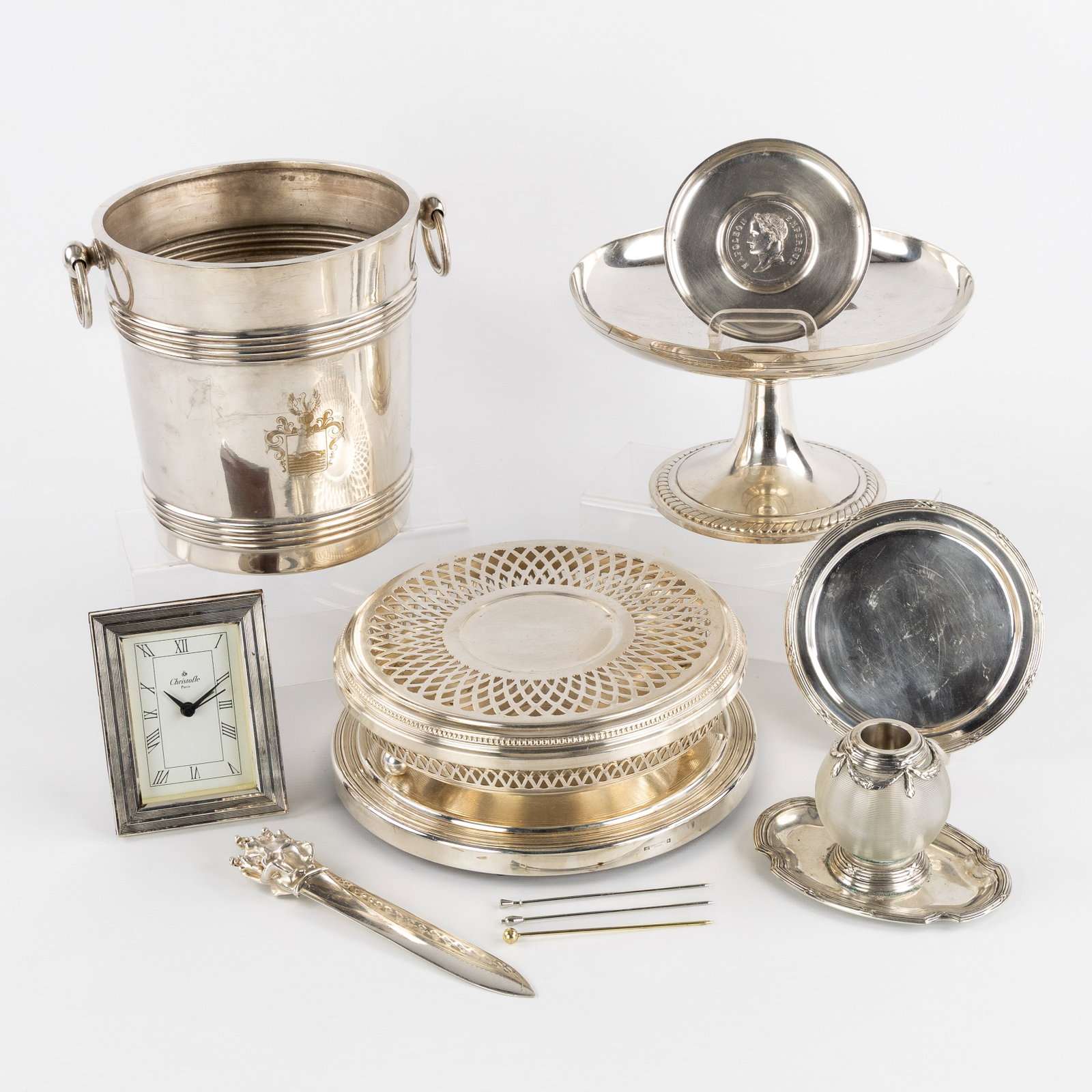 Christofle, Biarritz, Rubans, Jean Filhos and others, a collection of 9 table accessories, (1 of 20)