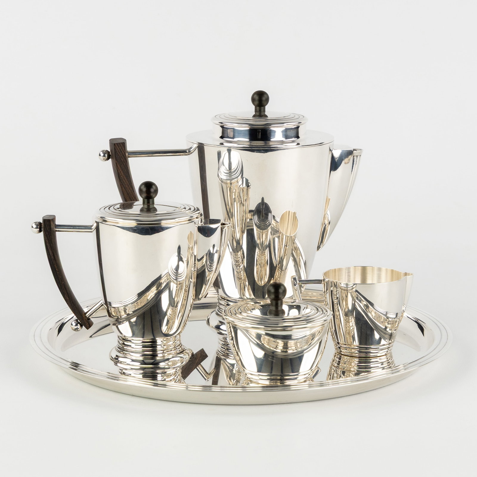 Christofle, a 5-piece coffee and tea service on a serving platter. Art Deco style. (1 of 10)