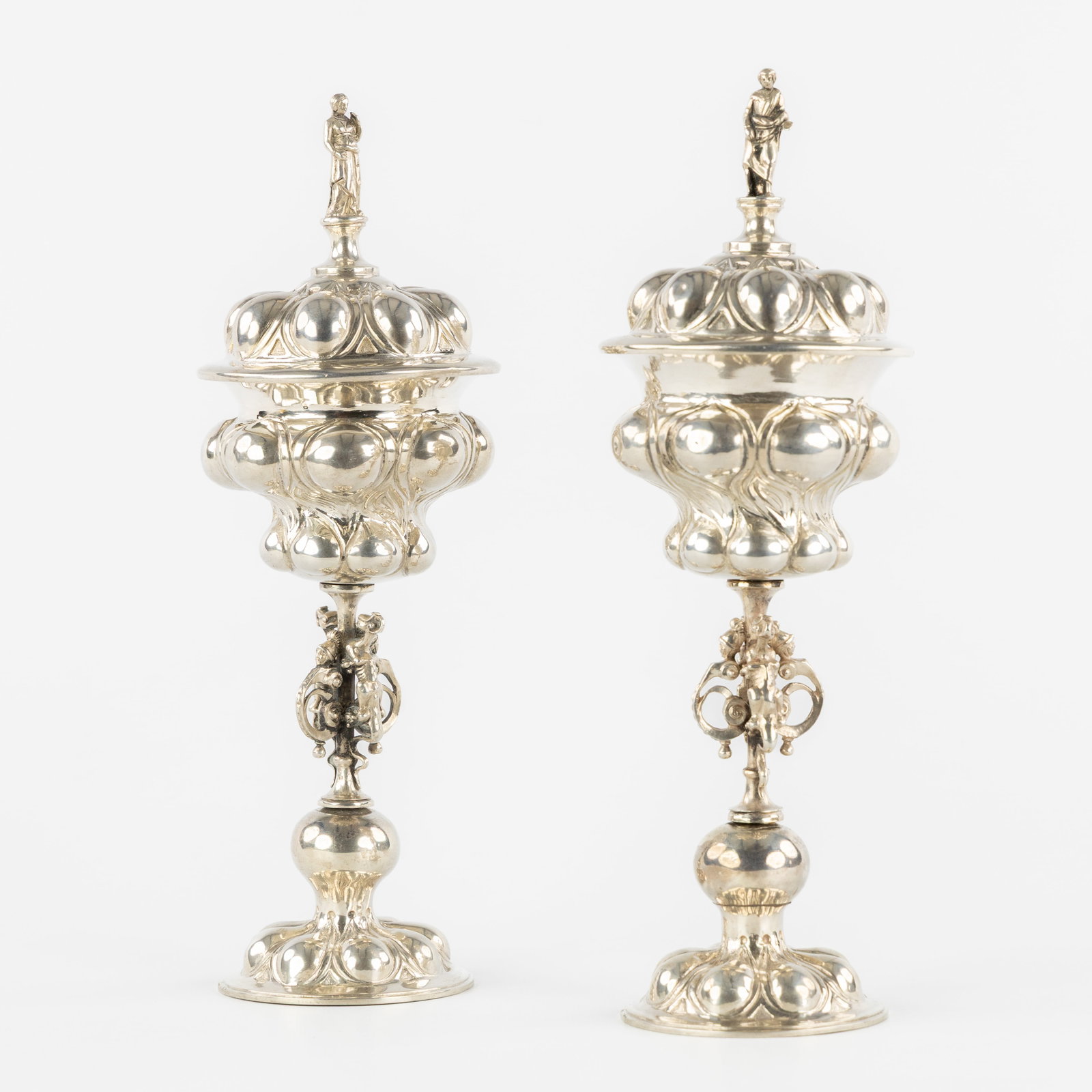 A Pair of German silver wedding cups or lidded cups, Renaissance style, Germany, First half of the (1 of 10)