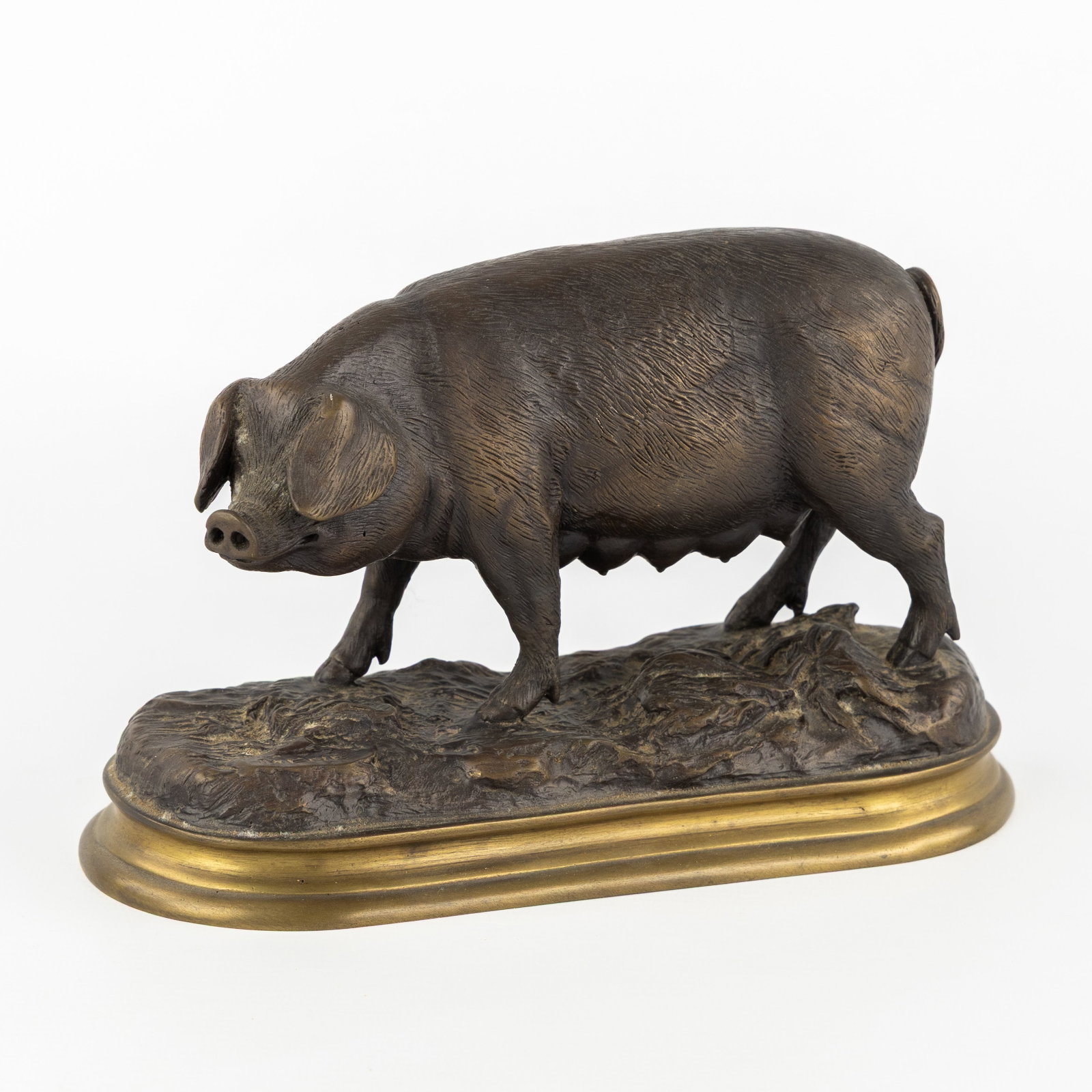 After Pierre-Jules Mene (1810-1879) 'The Sow', patinated bronze.: After Pierre-Jules Mene (1810-1879) 'The Sow', patinated bronze. Patinated bronze.Signed 'MENE'. (21.5 x 13 x 8.5 cm)
