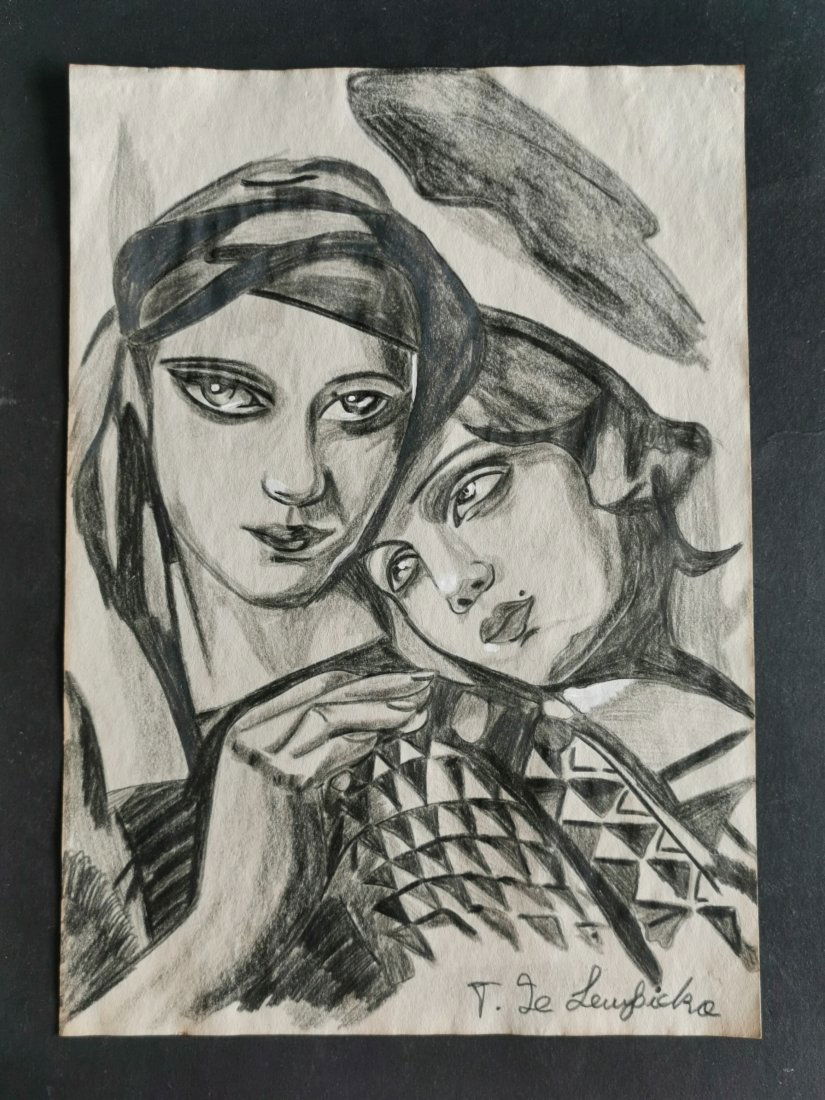 Tamara de Lempicka drawing on paper -In the style of: In the style of Tamara de Lempicka drawing on paper--------------Measures: 12" x 8" Inches aprox-------------------------------------Tamara de Lempicka was a polish painter who became an integral part