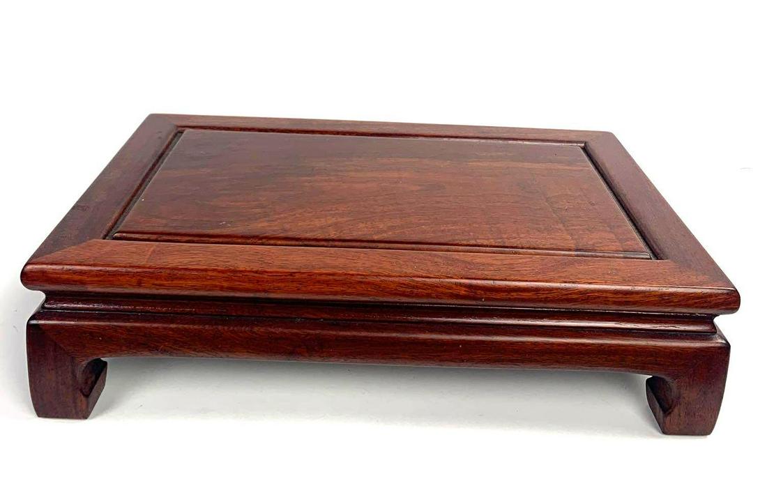 Wooden Floor Table Stand (1 of 2)