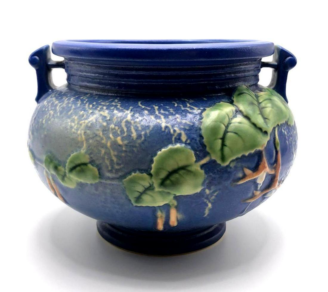 Roseville Pottery Fuchsia Jardiniere: Fuchsia pattern 645-4 jardiniere was made by The Roseville Pottery Company. This piece is in great condition with no chips or cracks and measures 4.5 inches in height 5 inches in rim diameter and 3.2