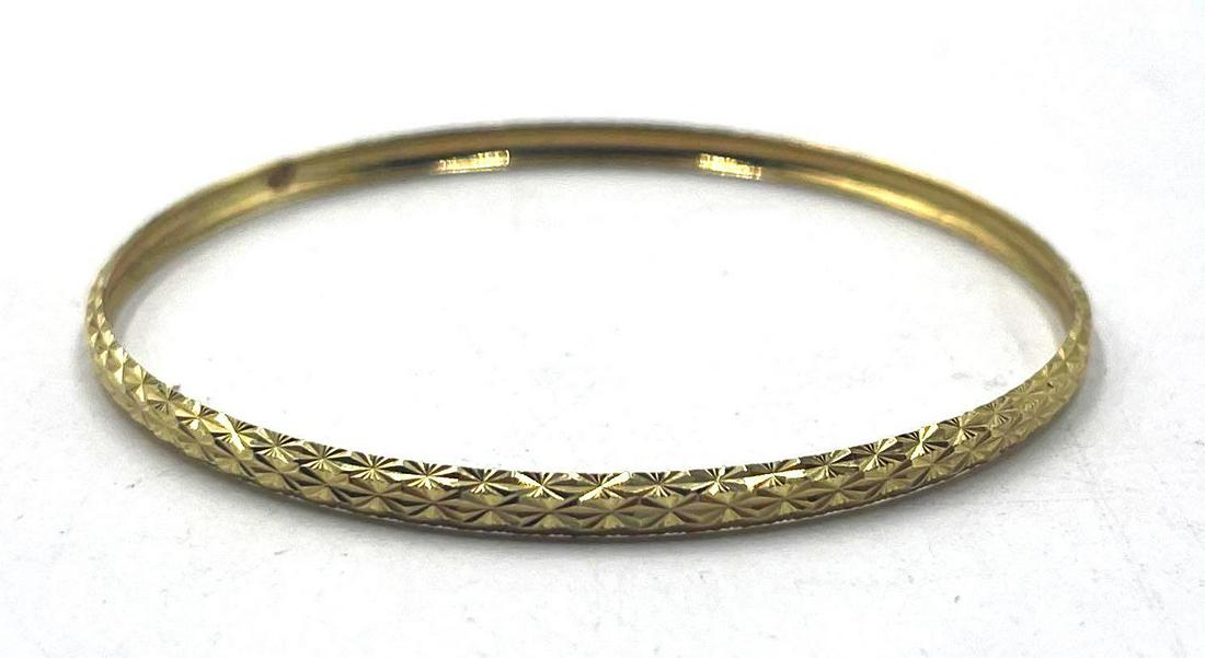 9kt Gold Bracelet (1 of 4)