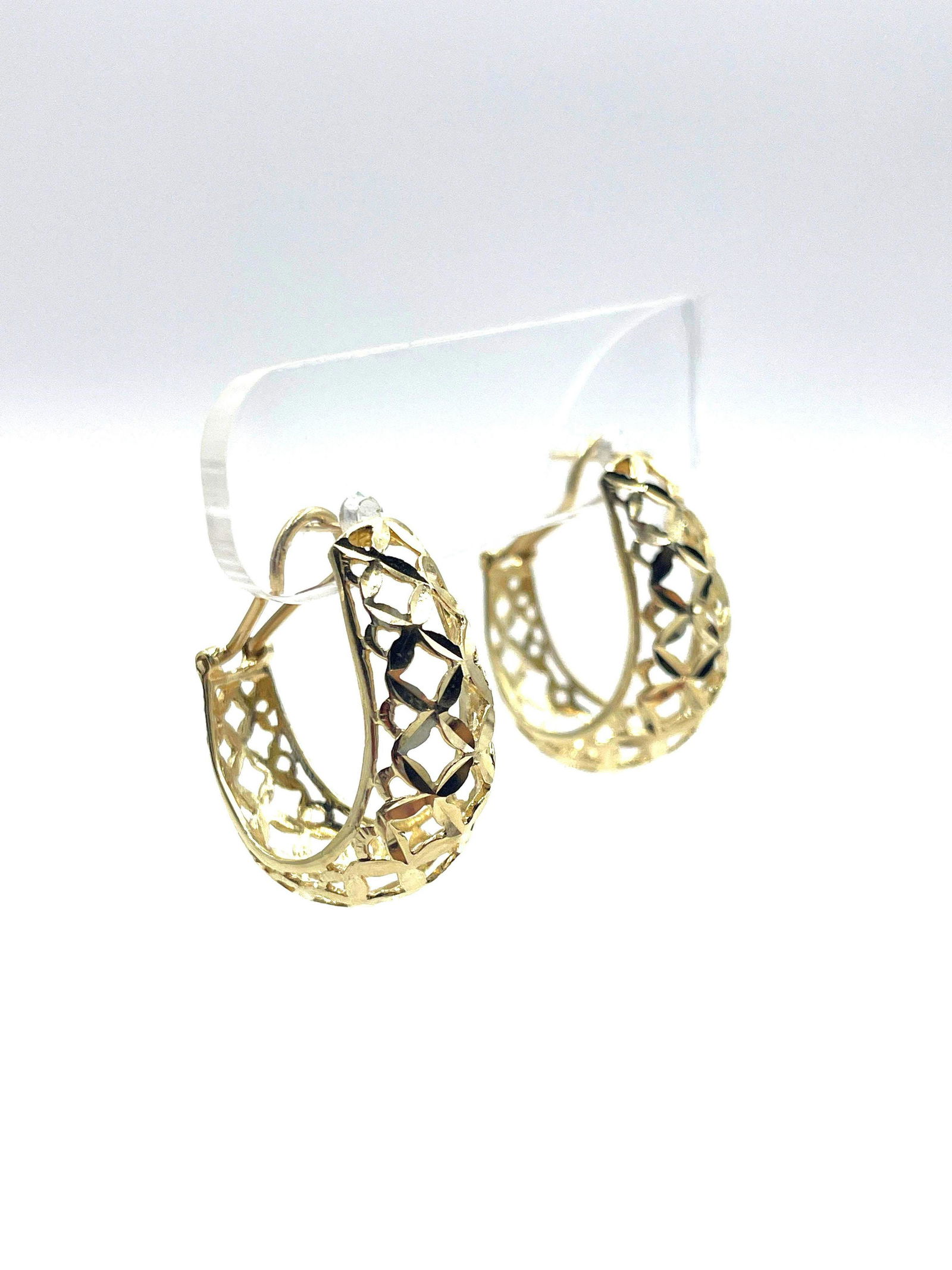 14kt Gold Hoop Earrings (1 of 5)