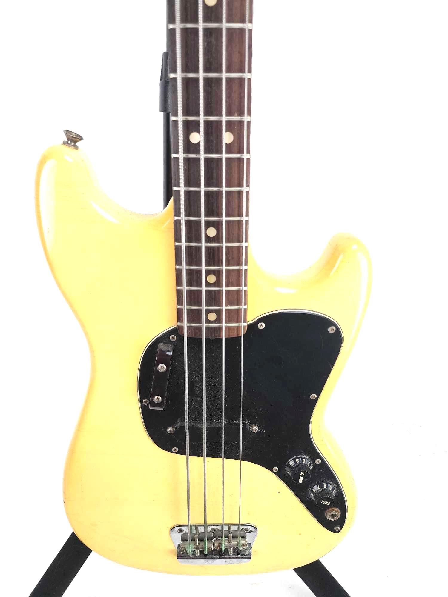 1977/1978 Fender Music Master Bass with Soft Case (1 of 9)