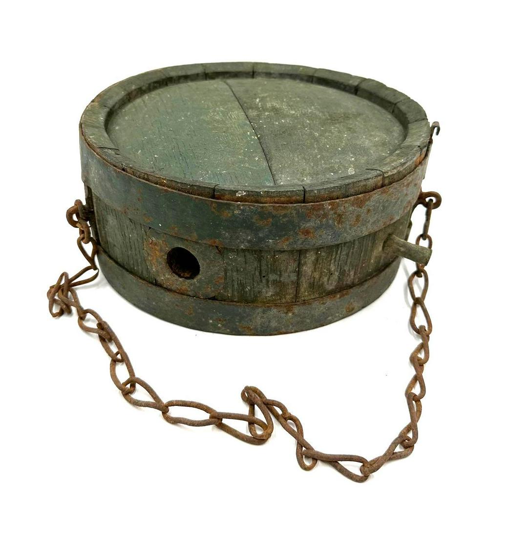 18th Century Revolutionary War Canteen (1 of 7)